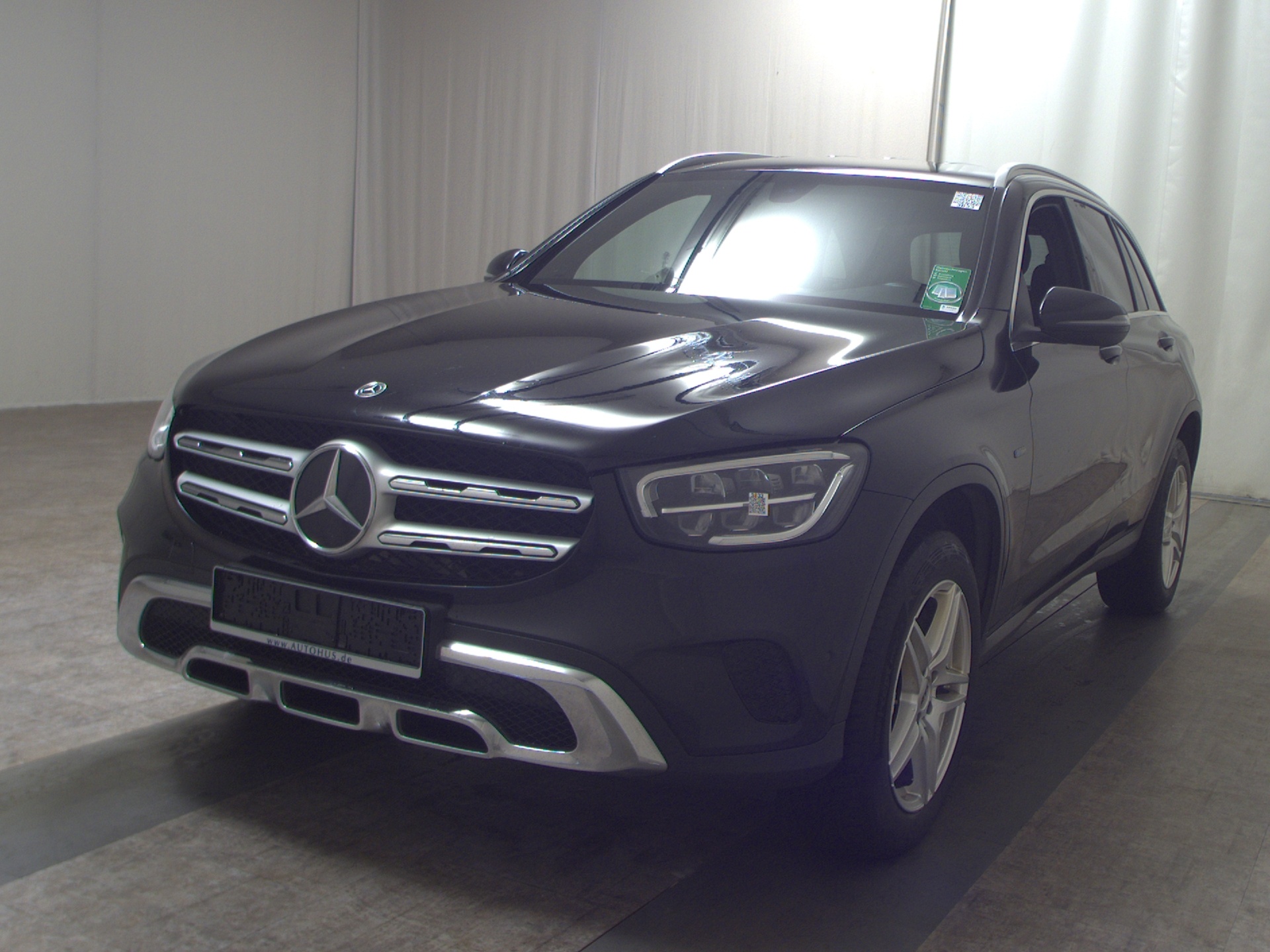 Mercedes-Benz GLC 300 de 4M T-Leder Navi LED AHK 2