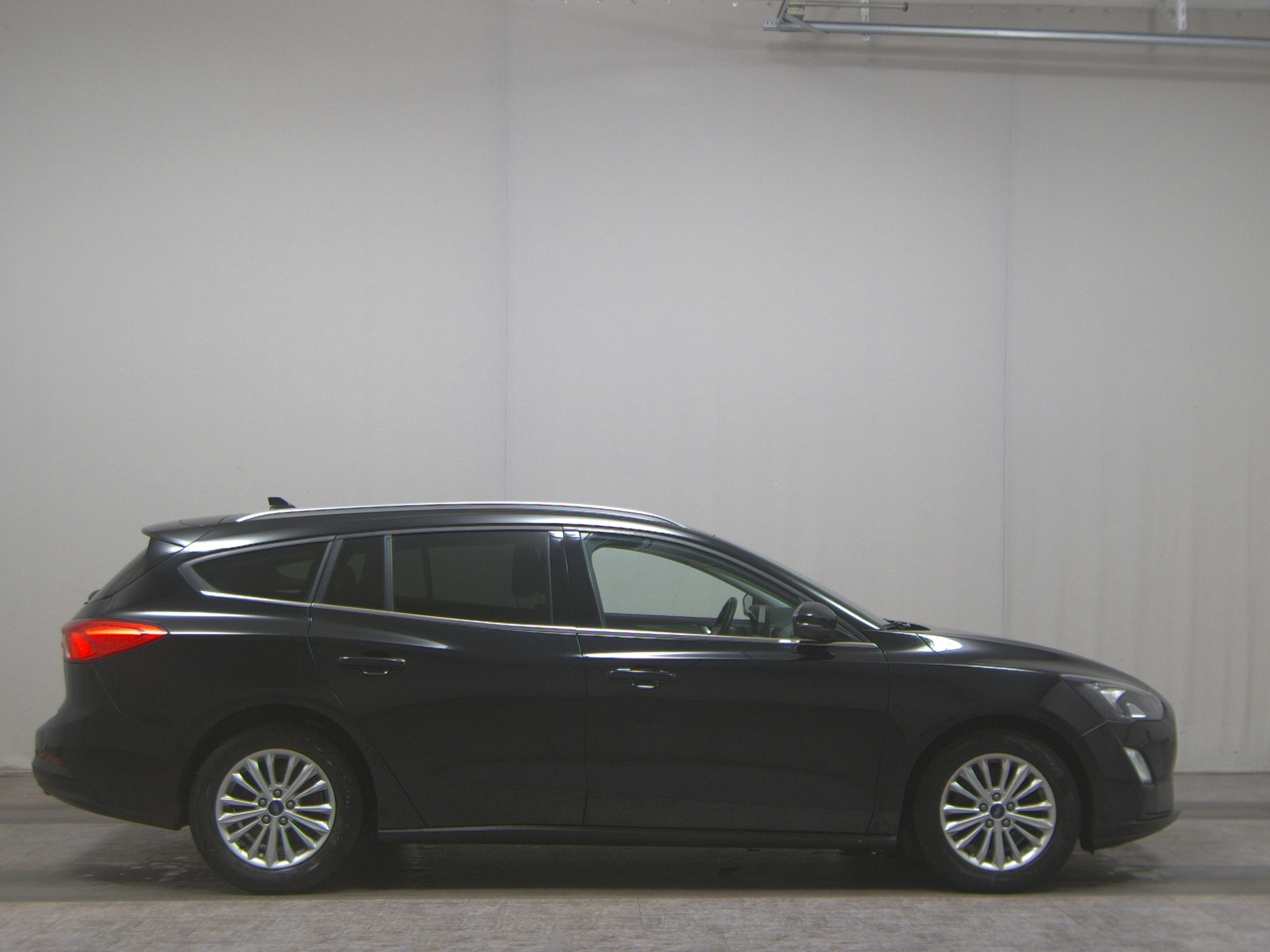 Ford Focus Turnier 2.0 EB Titanium X Navi RfK LED