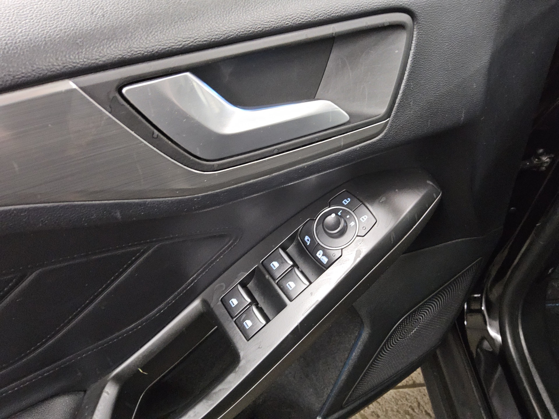 Ford Focus Turnier 2.0 EB Titanium X Navi RfK LED 10