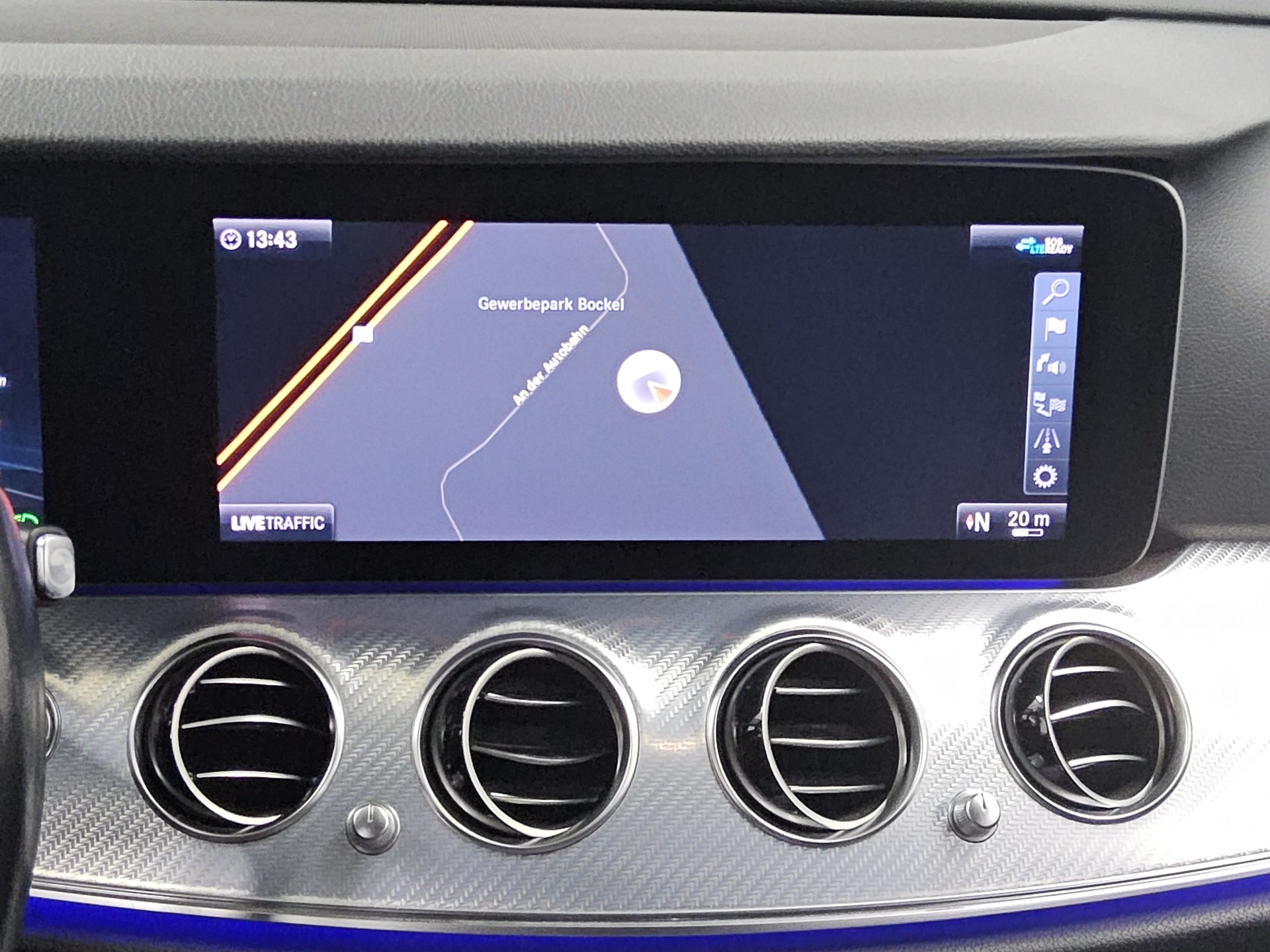 Mercedes-Benz E 220 T d Avantgarde Navi Widescreen StandHzg 7