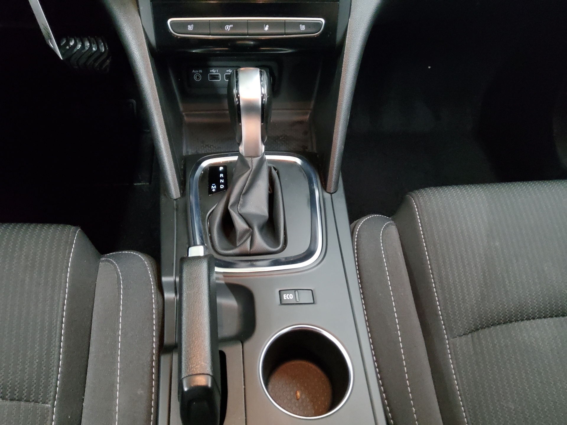 Renault Megane Grandtour 1.5 BLUE dCi Navi AHK LED DAB 6