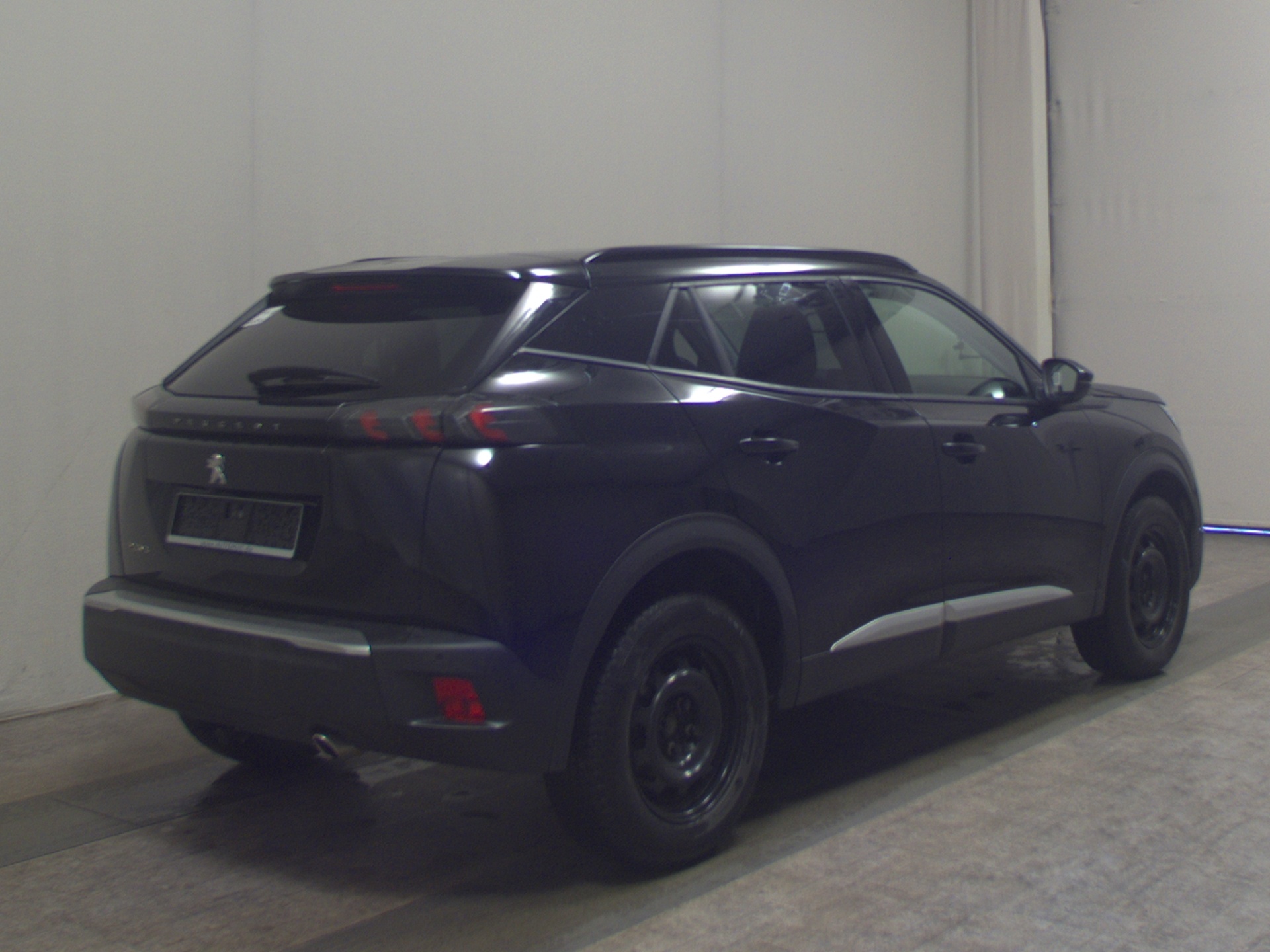 Peugeot 2008 1.5 BlueHDi 130 Allure LED Ahk Keyless 4