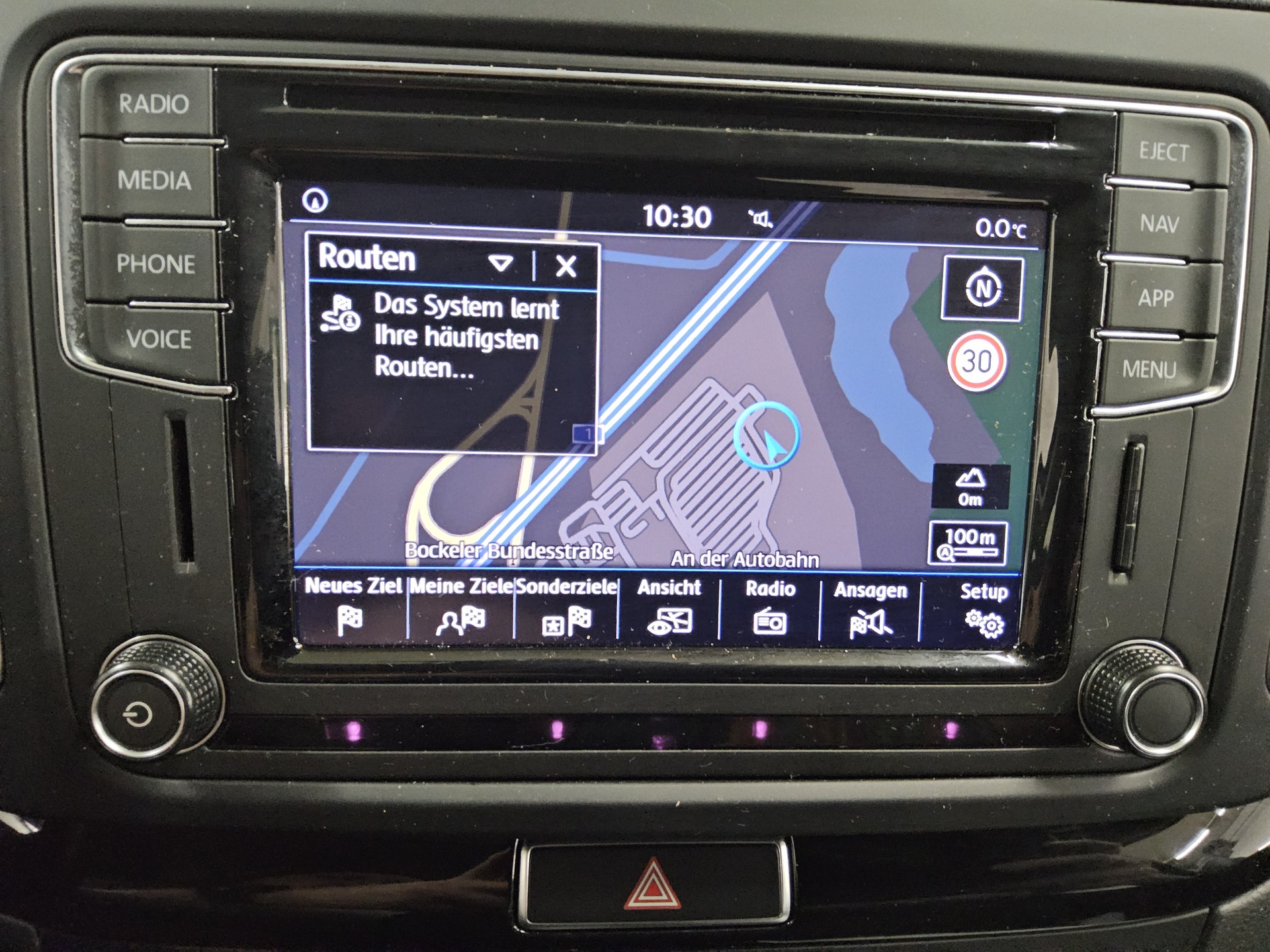 Seat Alhambra 2.0 TDI Style Navi AHK RfK ACC Shz PDC 7