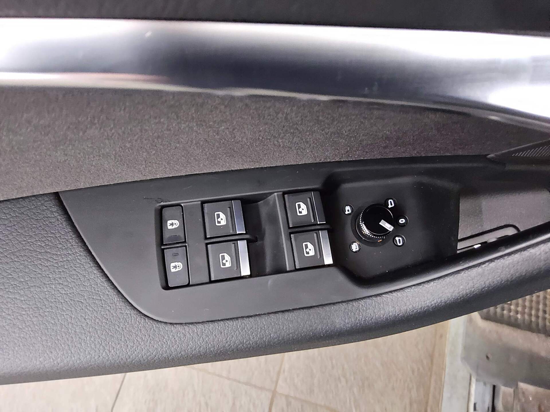 Audi A6 Avant 40 TDI Navi LED ACC RFK Shz 9