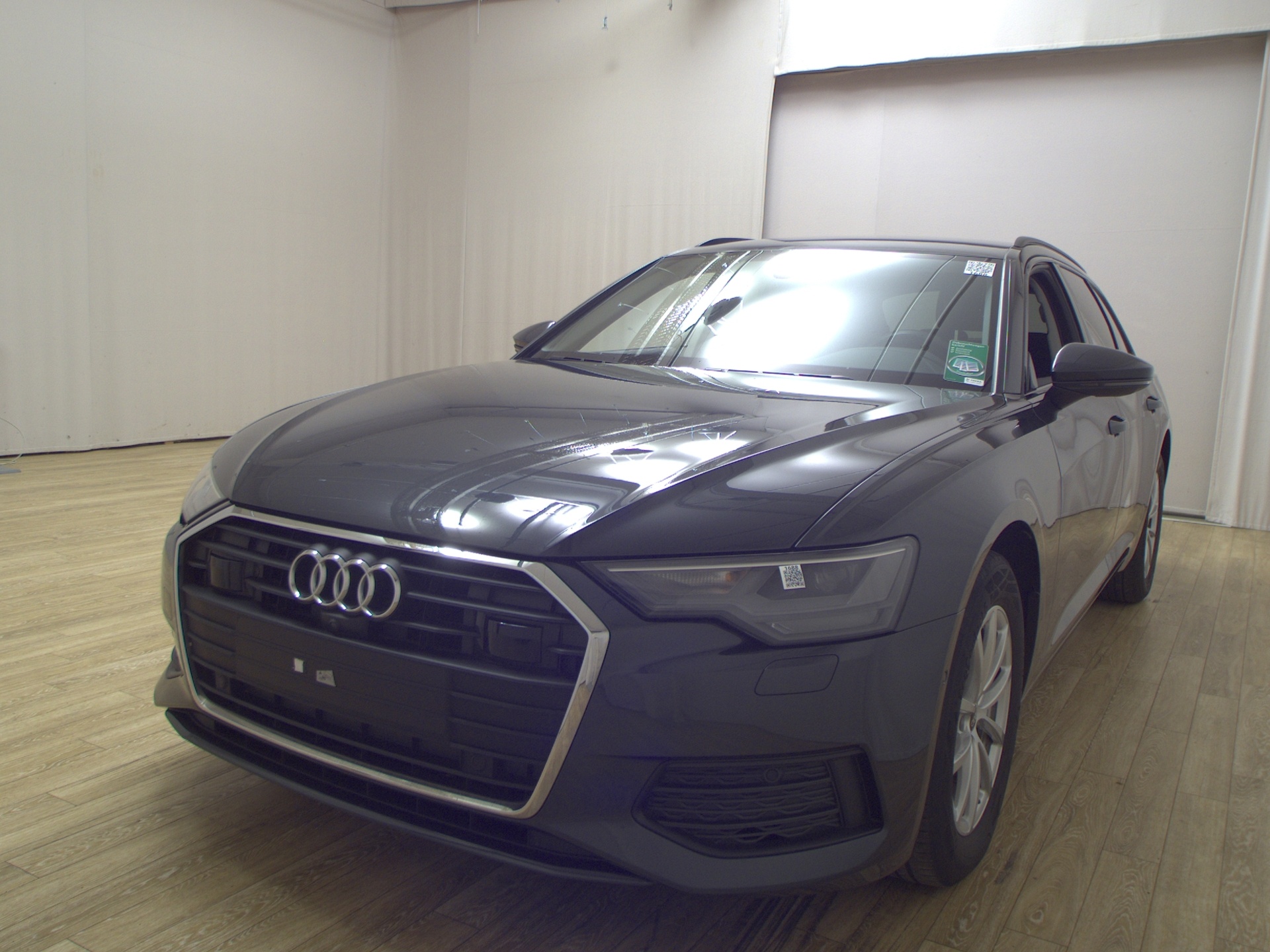 Audi A6 Avant 40 TDI Navi LED ACC RFK Shz 2