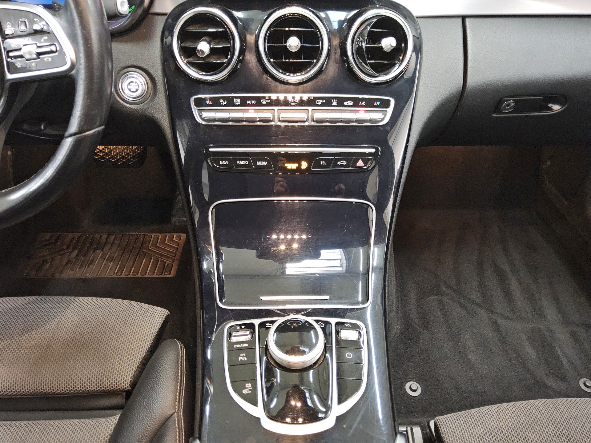 Mercedes-Benz C 300 T de Avantgarde T-Leder Navi LED AHK PDC 6
