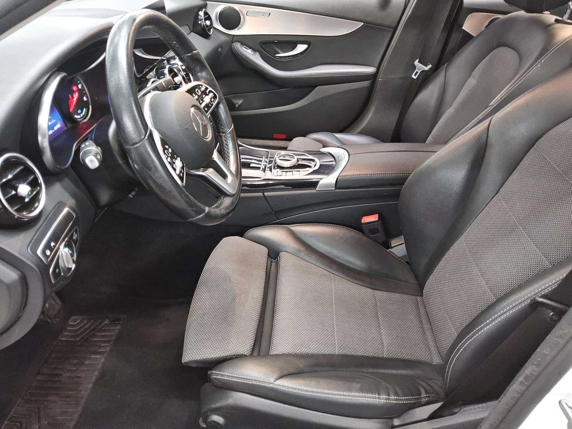 Mercedes-Benz C 300 T de Avantgarde T-Leder Navi LED AHK PDC 8