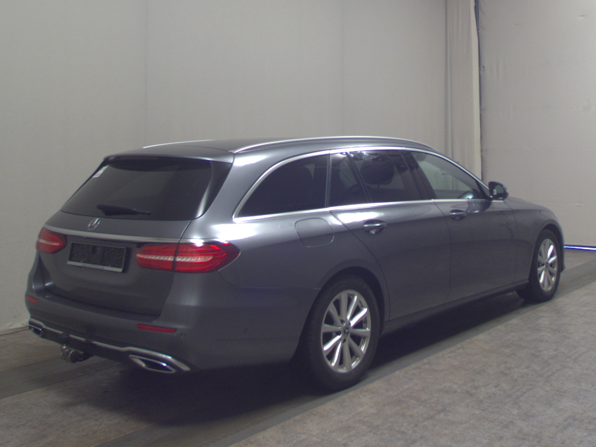 Mercedes-Benz E 300 T d Avantgarde Navi Multibeam GSD AHK RFK 4