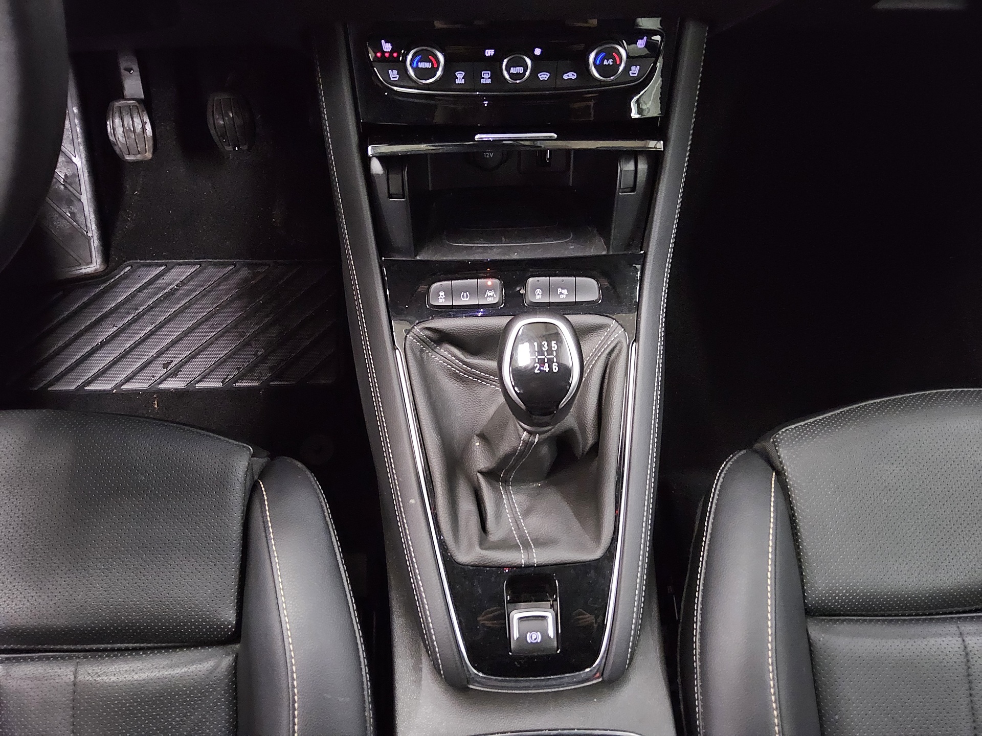 Opel Grandland X 1.2 Turbo Ultimate Leder Nav LED RFK 6