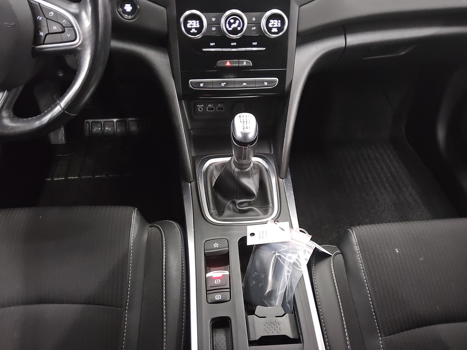 Renault Megane Grandtour 1.5 BLUE dCi Intens Navi LED 6