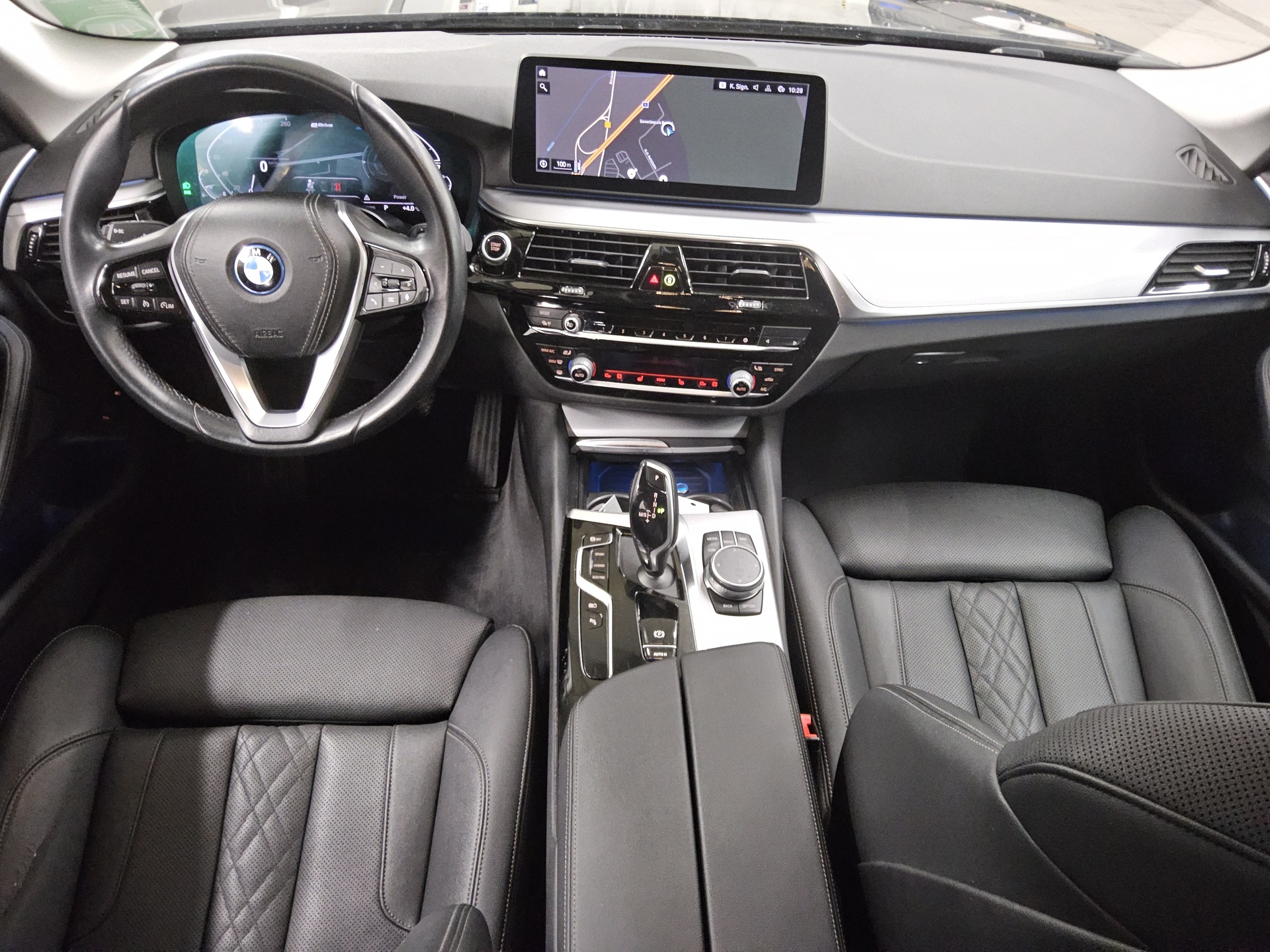 BMW 530e Touring Leder Navi LED+ LC pro HiFi AHK 5