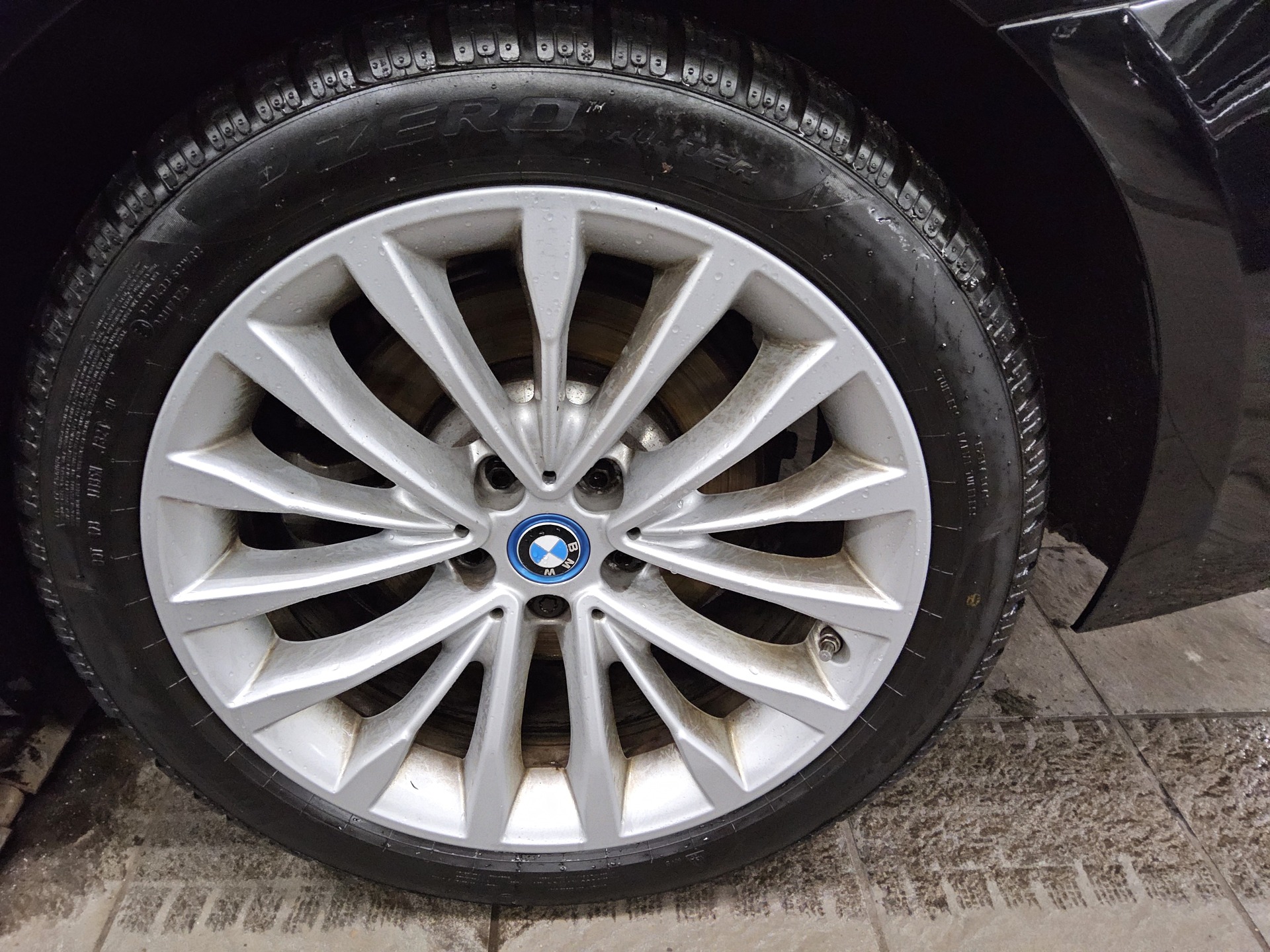 BMW 530e Touring Leder Navi LED LC prof. HiFi AHK 11