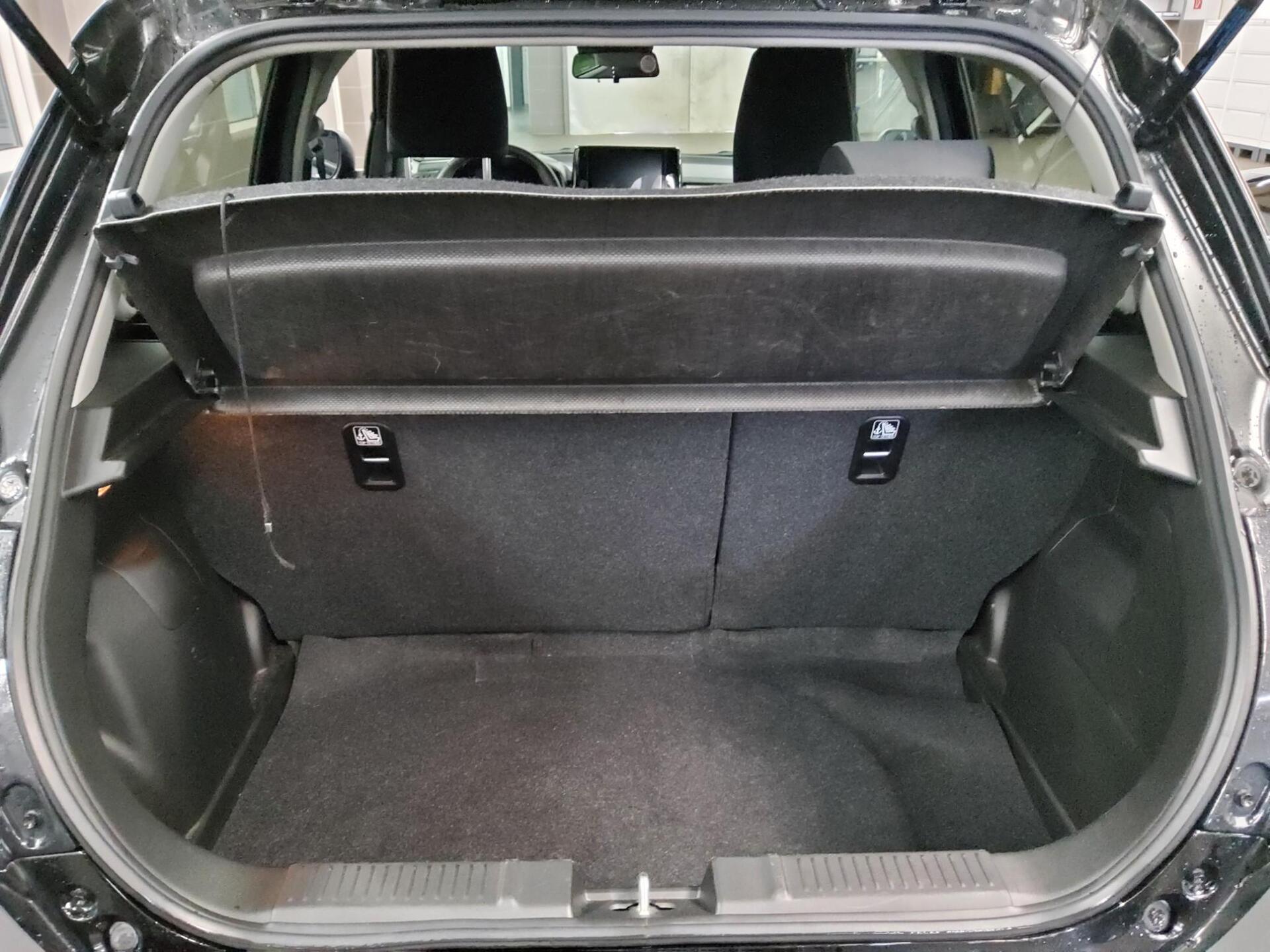 Suzuki Swift 1.2 Club Navi LED Rückfahrkamera 12