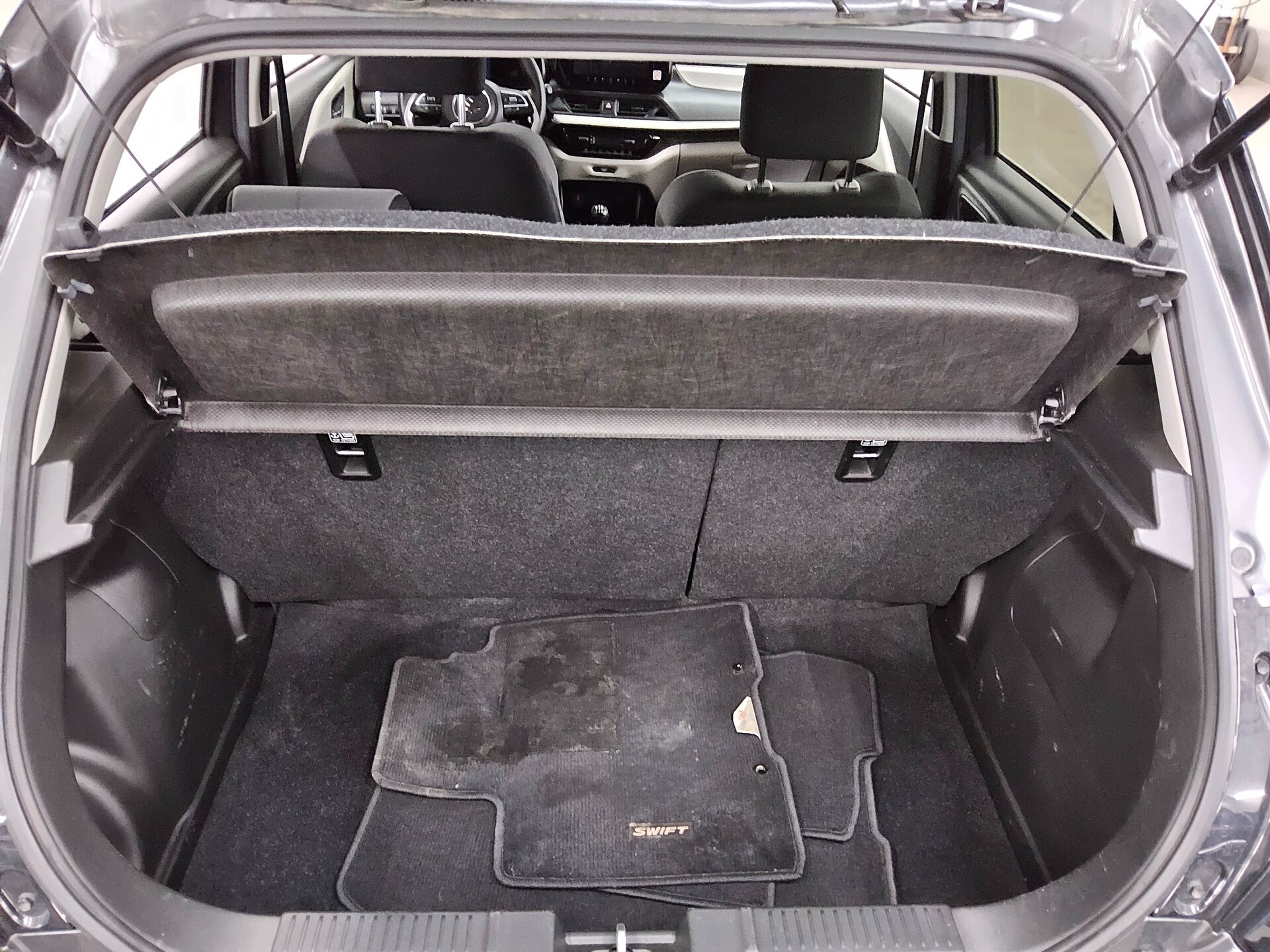 Suzuki Swift 1.2 Navi LED RFK Shz 11