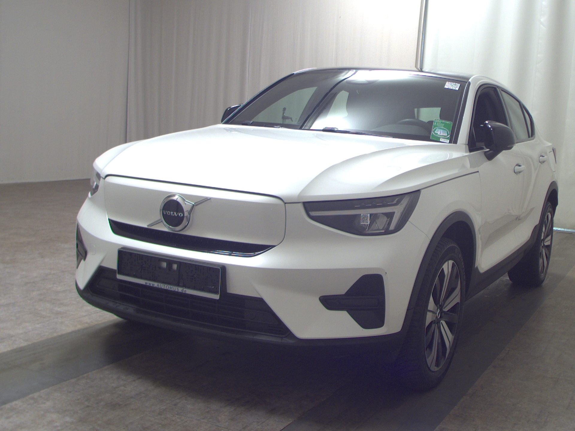 Volvo C40 Core Navi LED Pano RfK PDC BT Tempomat 2