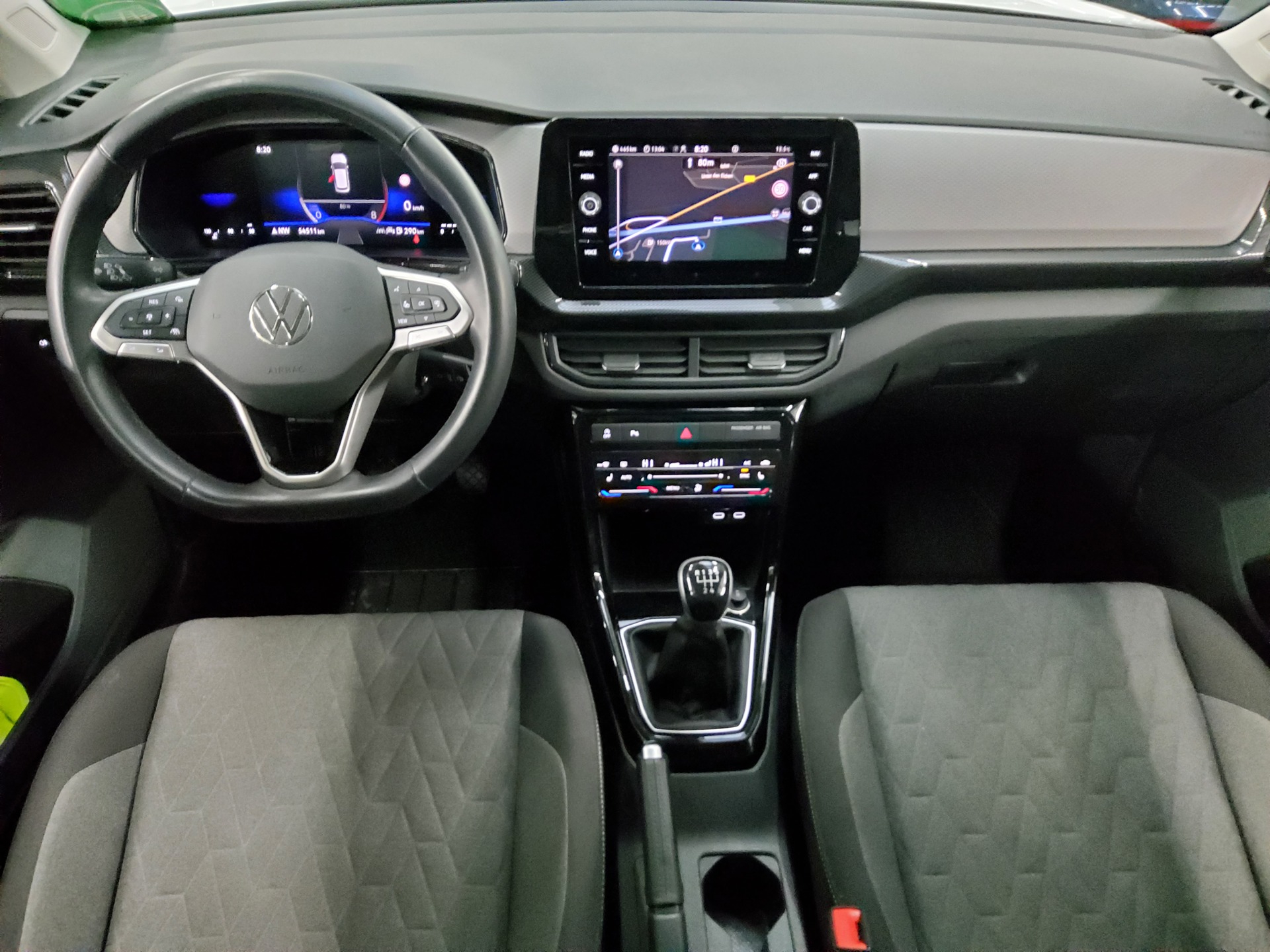 Volkswagen T-Cross 1.0 TSI Life Navi DC LED PDC Shz 5