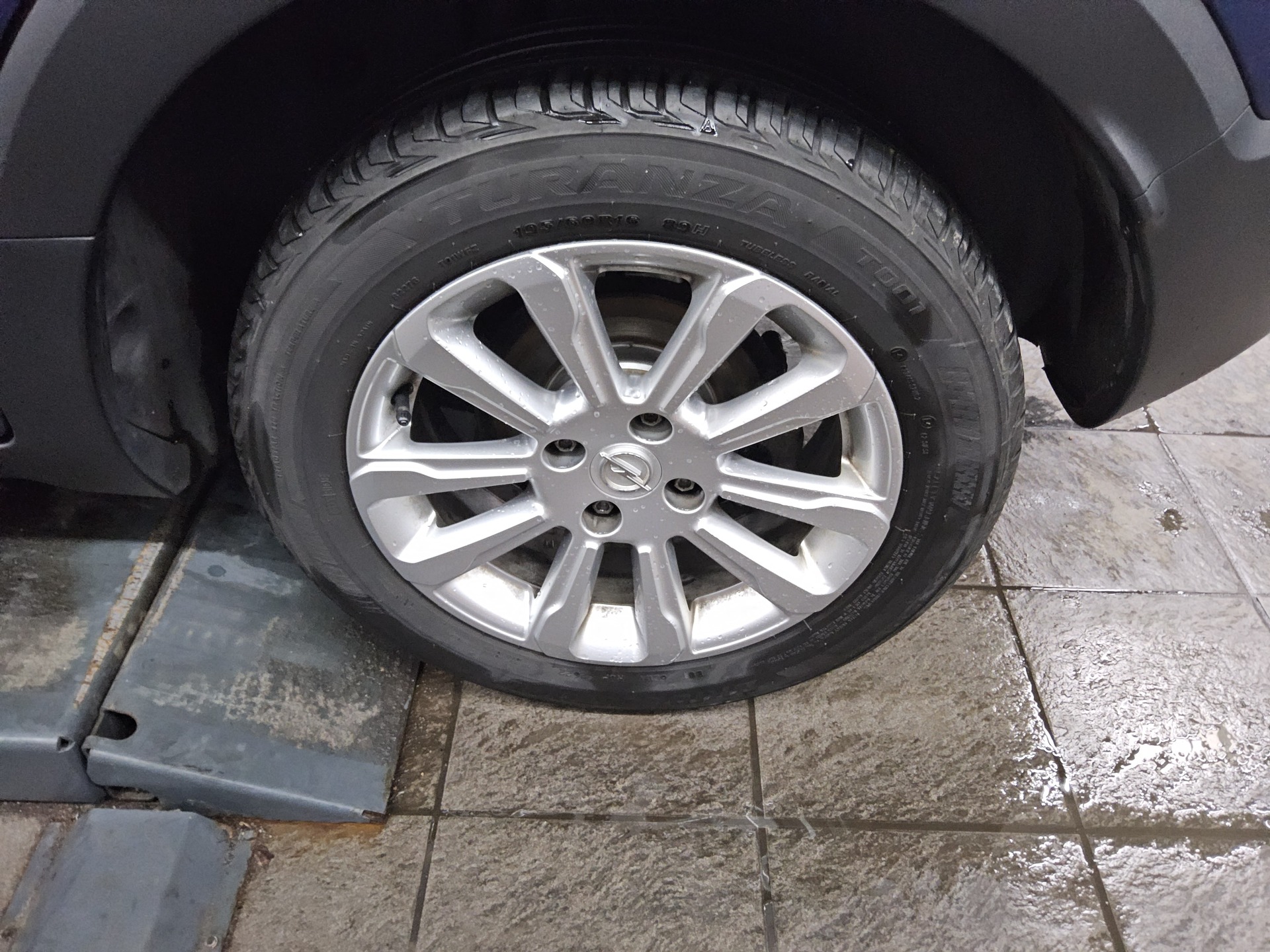 Opel Crossland 1.5 D Elegance T-Leder Navi LED RFK 10