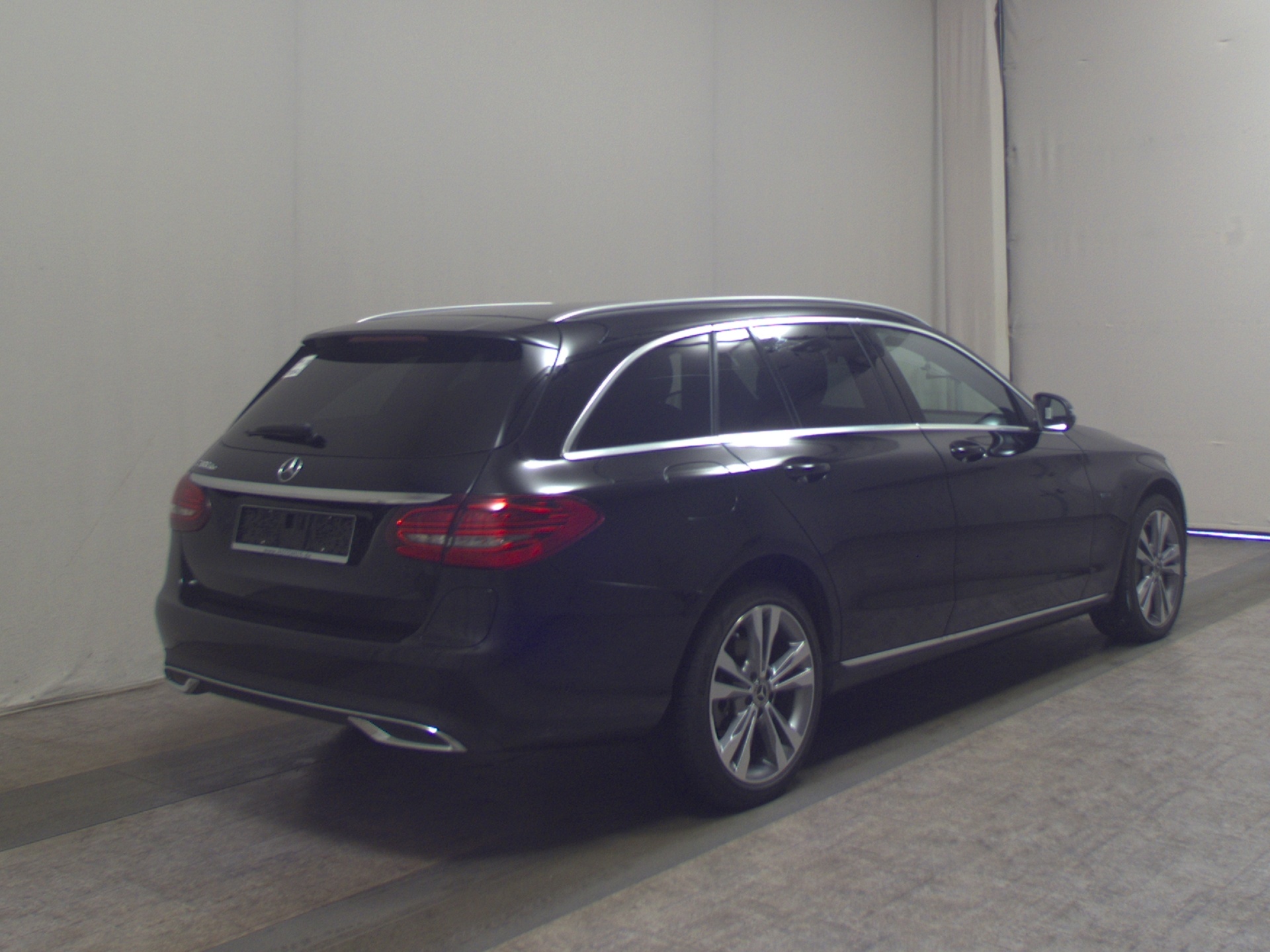 Mercedes-Benz C 300 T de Avantgarde Multibeam Widescreen Sound 4