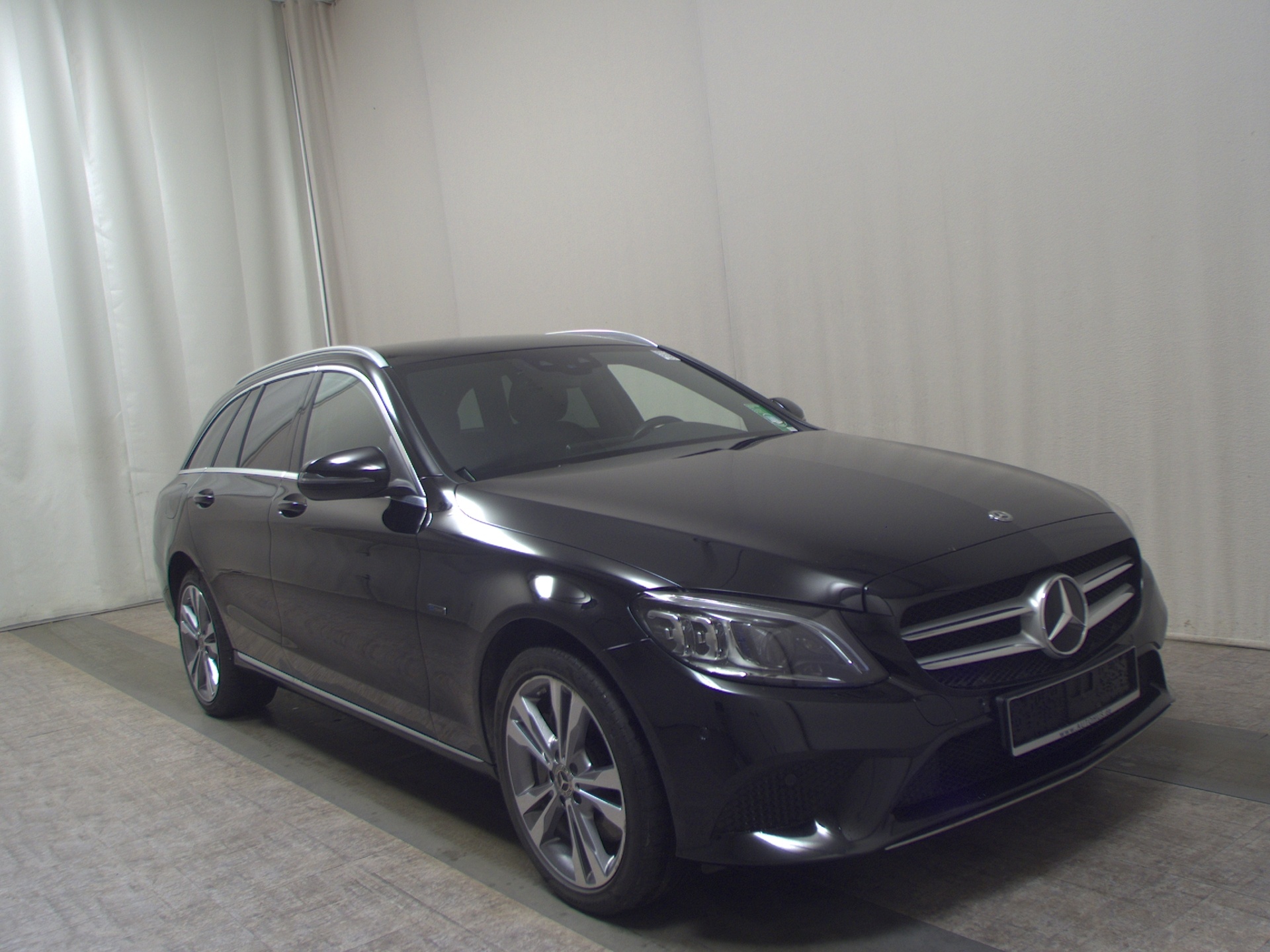 Mercedes-Benz C 300 T de Avantgarde Multibeam Widescreen Sound 3