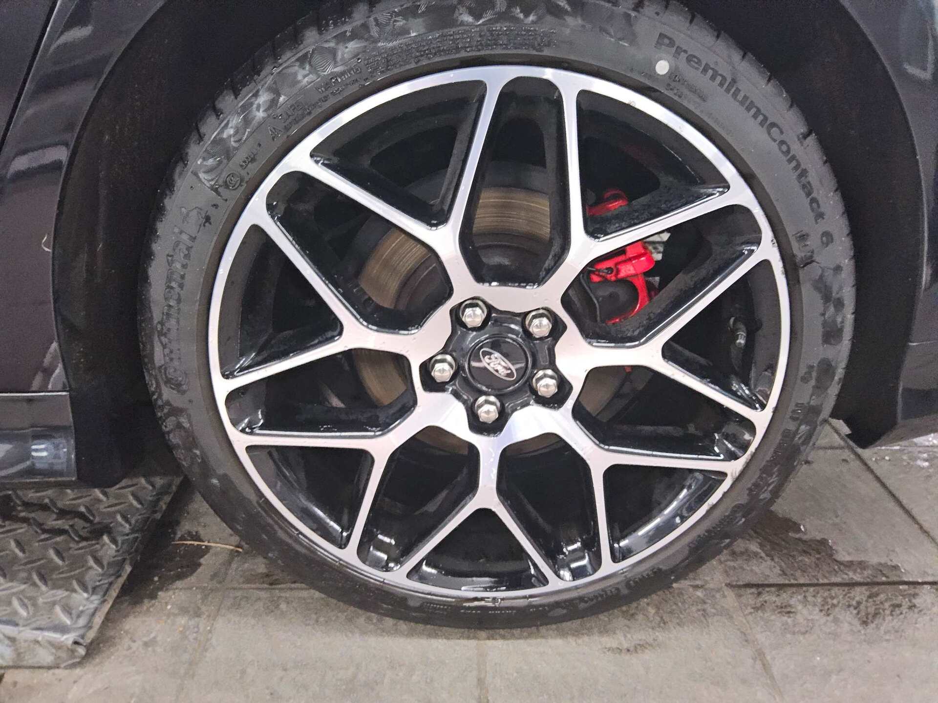 Ford Mondeo 2.0 EB ST-Line Navi LED Shz Pano PDC 10