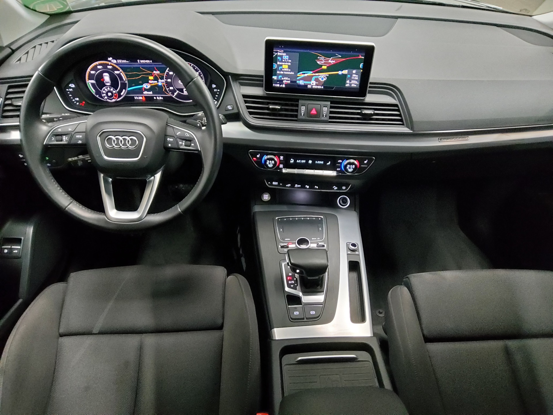 Audi Q5 50 TFSI e Qu. sport S-Line Ext. Navi+ vc RFK 5