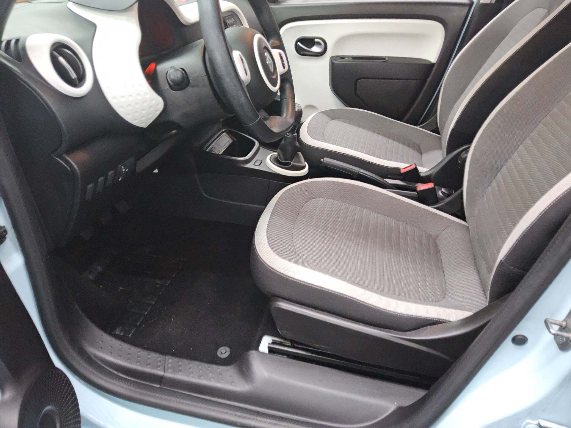 Renault Twingo 1.0 DAB Klima BT Bordcomputer LED-TFL 8