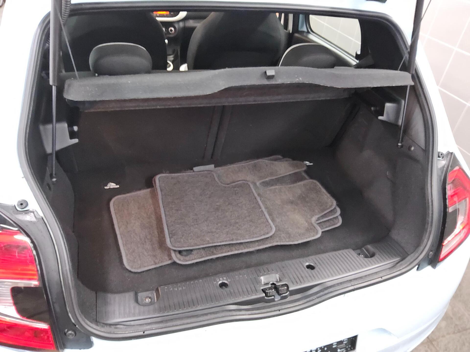 Renault Twingo 1.0 DAB Klima BT Bordcomputer LED-TFL 11