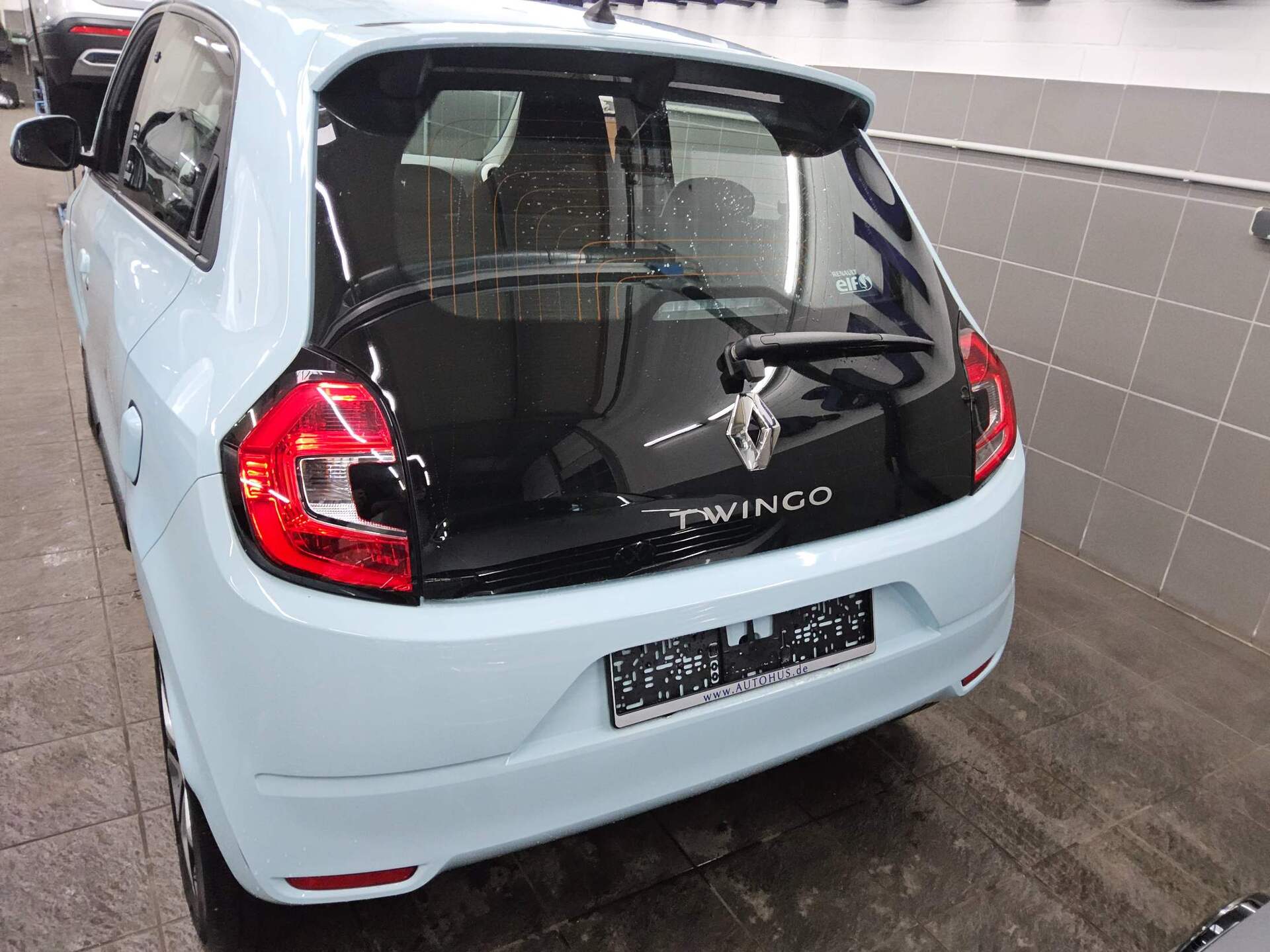 Renault Twingo 1.0 DAB Klima BT Bordcomputer LED-TFL 10