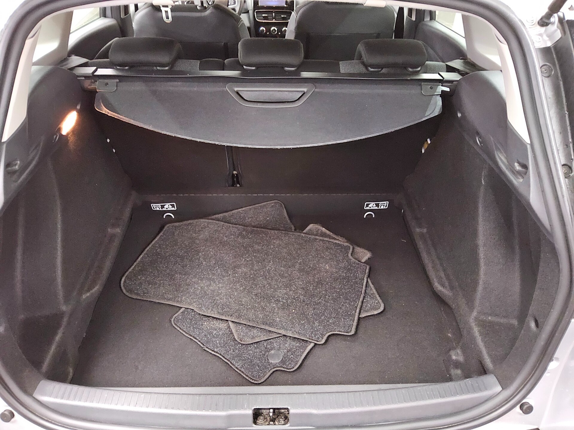 Renault Clio Grandtour 0.9 TCe Navi Shz Klima 11