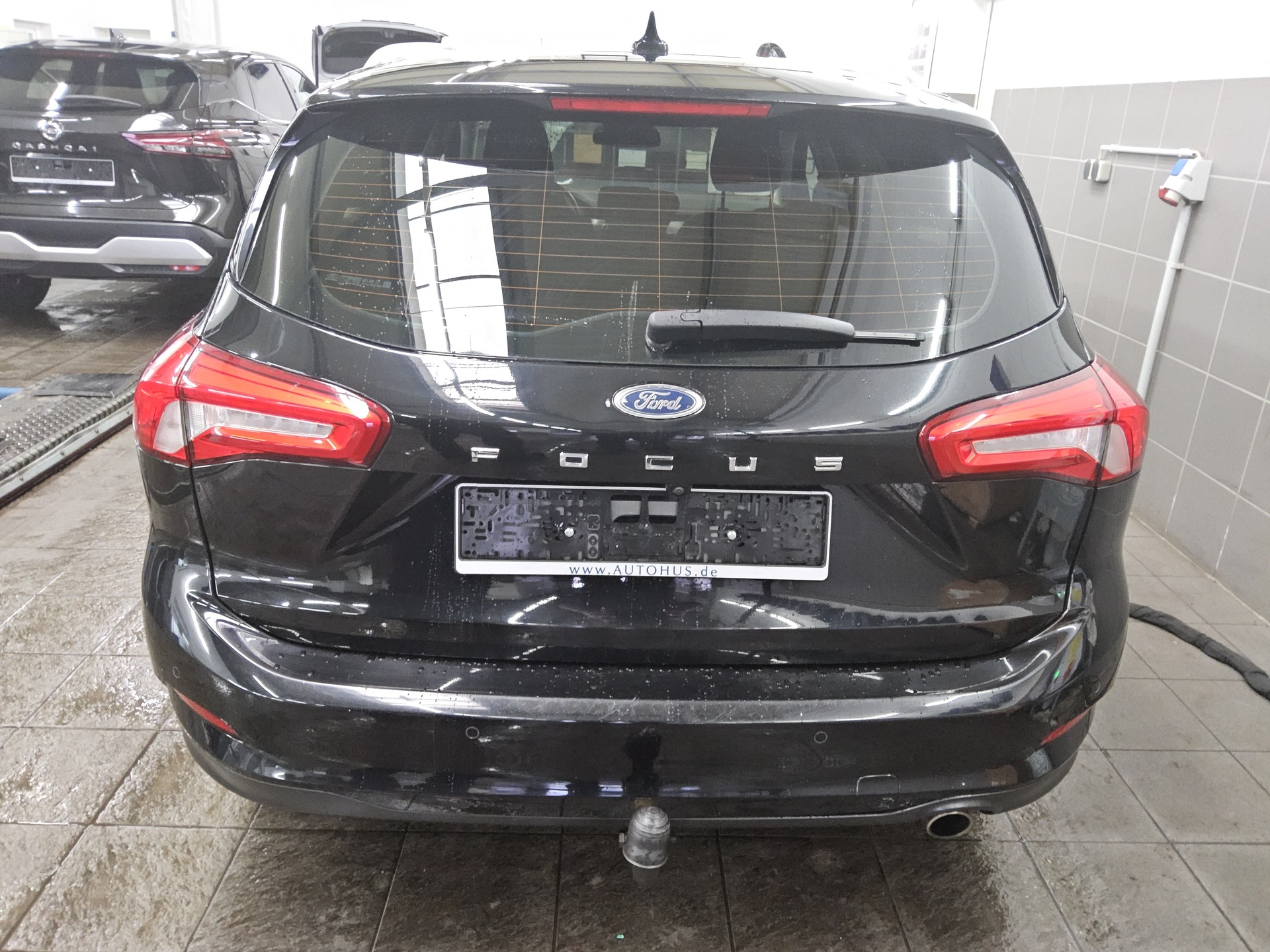 Ford Focus Turnier 2.0 EB Titanium Navi LED RFK AHK 10