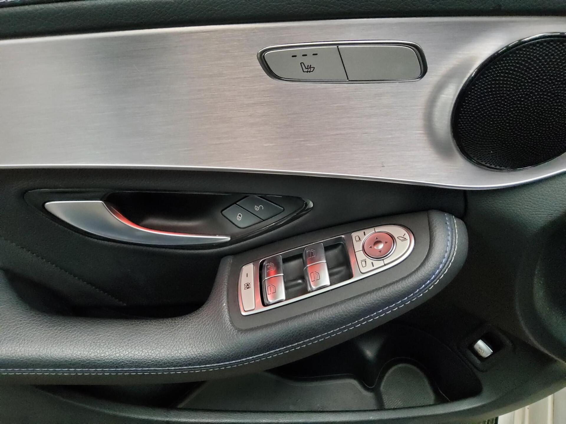 Mercedes-Benz C 220 T d AMG-Line Night Widescreen Navi LED 10