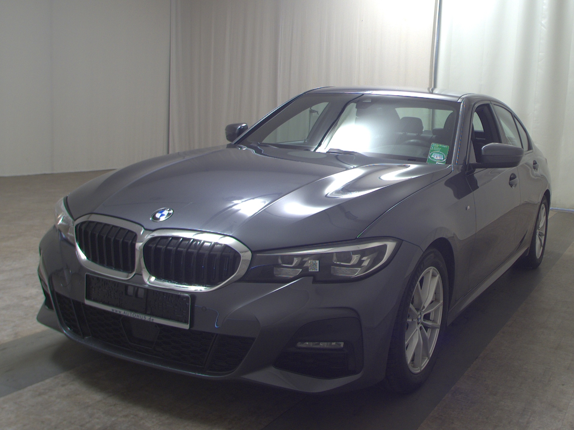 BMW 320dA Lim. M-Sport Navi LED AHK HiFi LC Pro 2