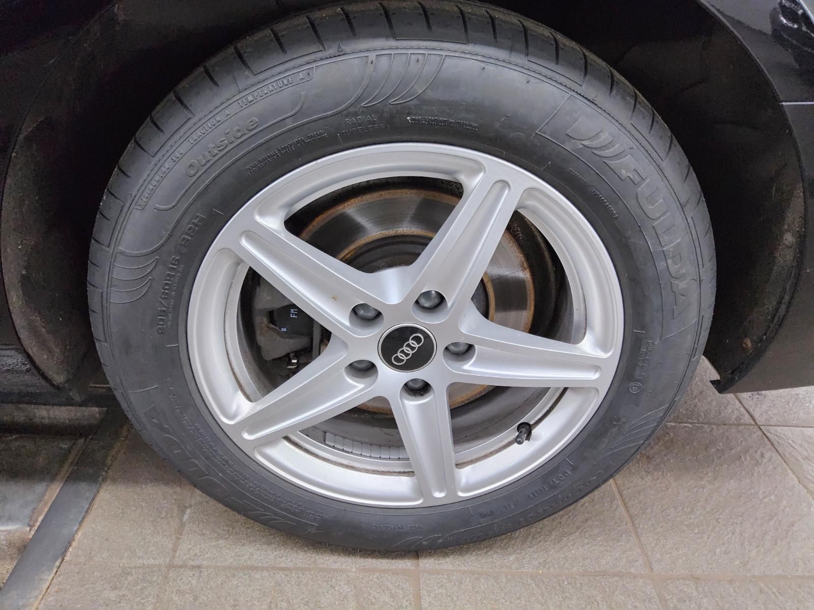 Audi A4 Avant 35 TDI Navi LED AHK PDC SHZ 10