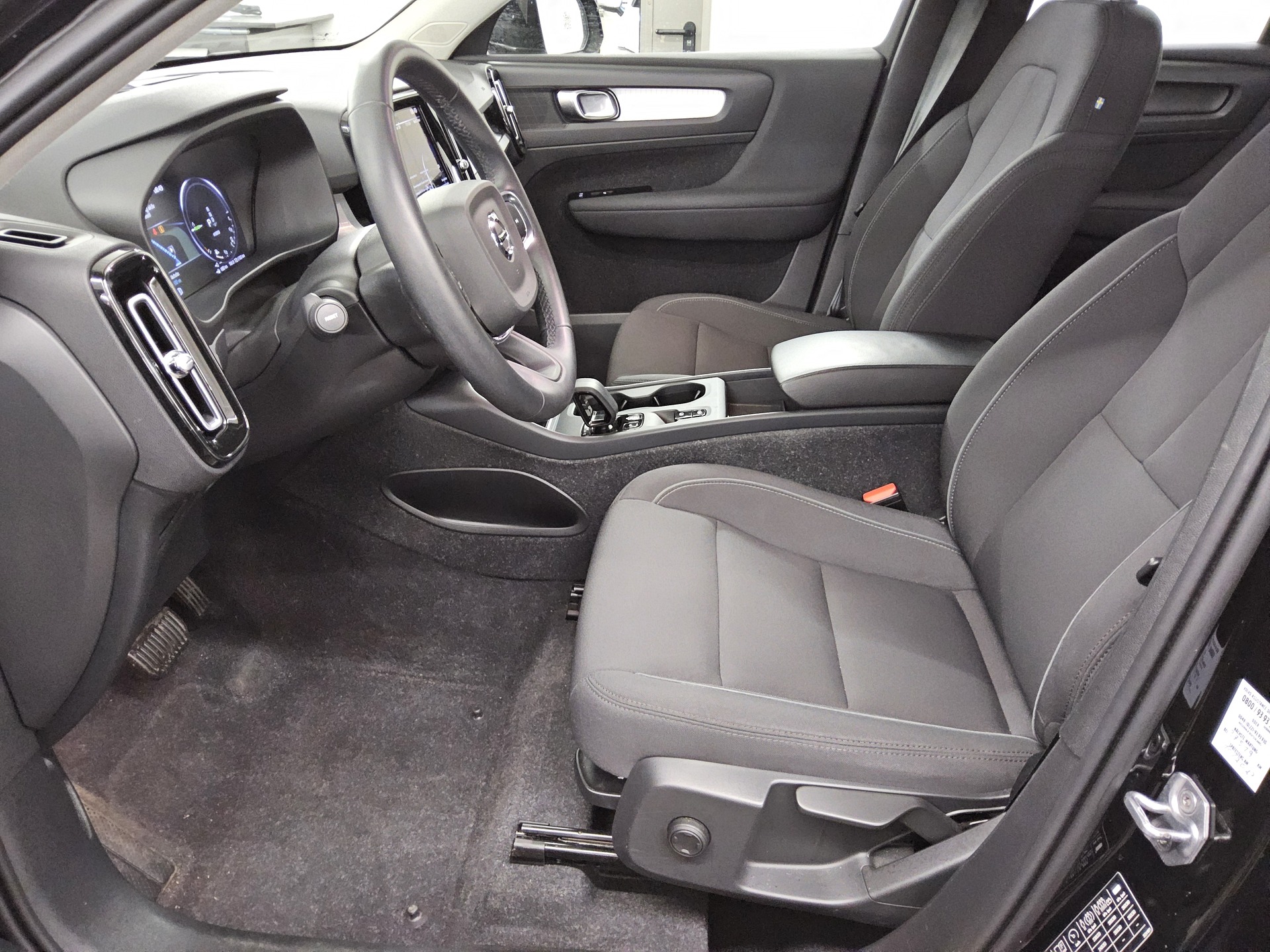 Volvo XC40 T4 Recharge Inscription Navi LED Kamera 9