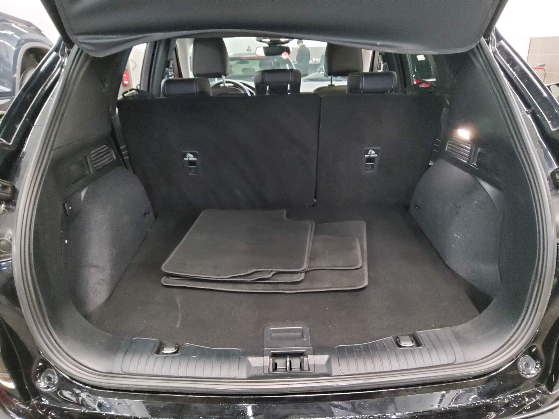 Ford Kuga 2.0 EB Titanium X Navi LED HuD 12