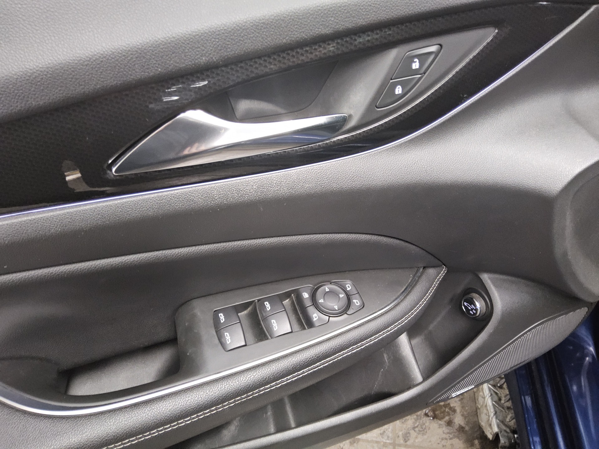 Opel Insignia ST 1.5 D Ultimate Navi BOSE LED AHK 9