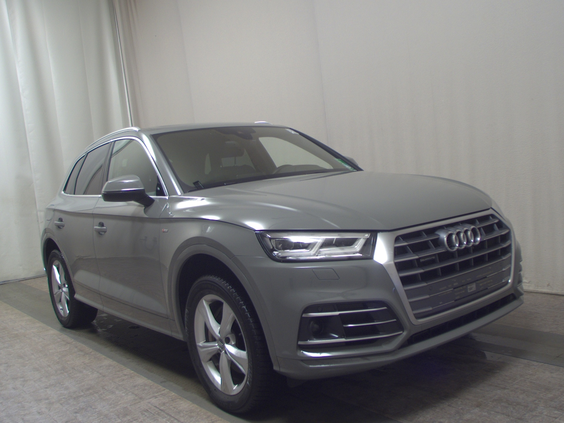 Audi Q5 50 TFSI e Qu. S-Line Navi Pano vc B&O LED RFK 3