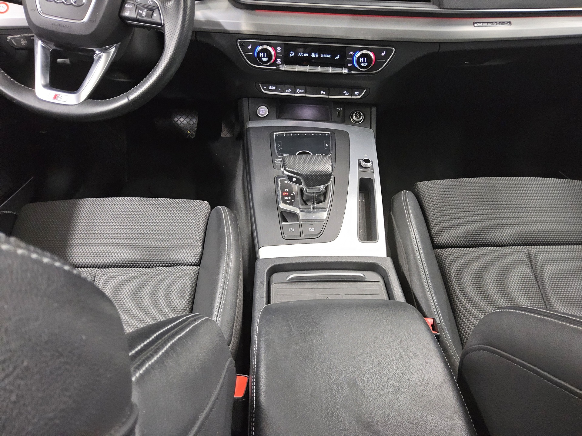 Audi Q5 50 TFSI e Qu. S-Line Navi Pano vc B&O LED RFK 6