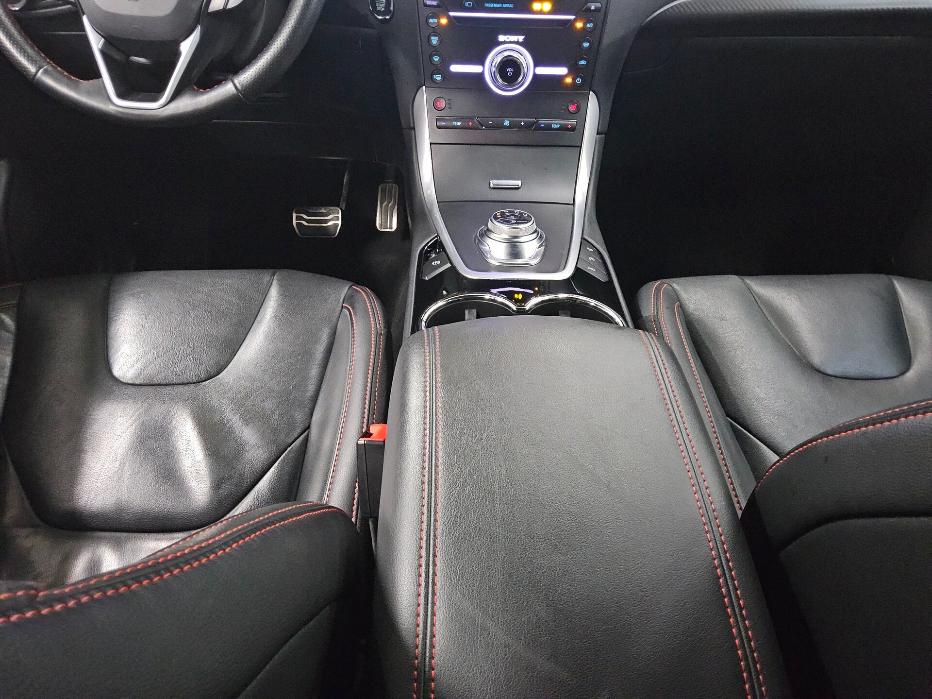 Ford S-Max 2.0 EB ST-Line Navi LED Leder RFK AHK 6