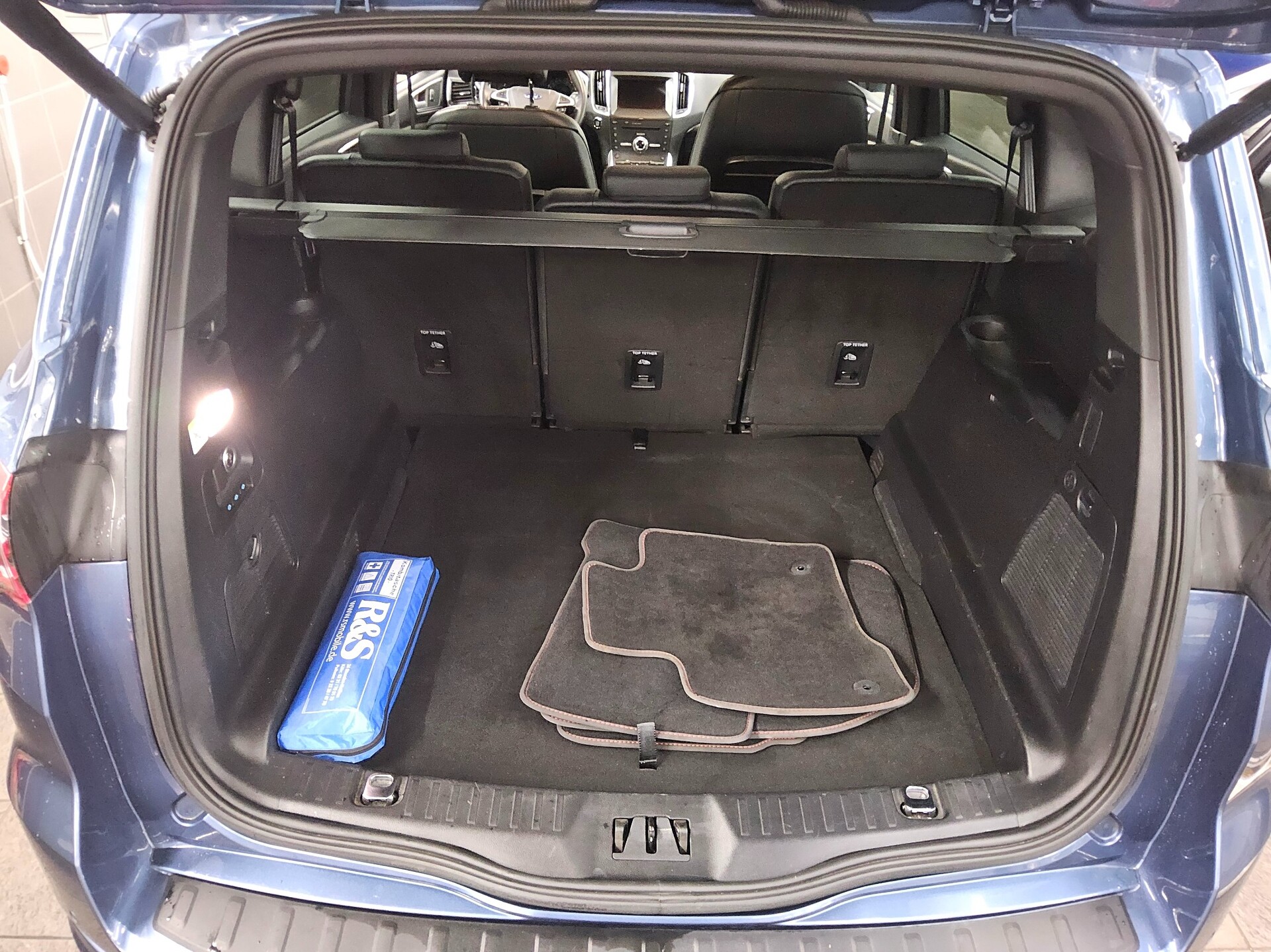 Ford S-Max 2.0 EB ST-Line Navi LED Leder RFK AHK 12