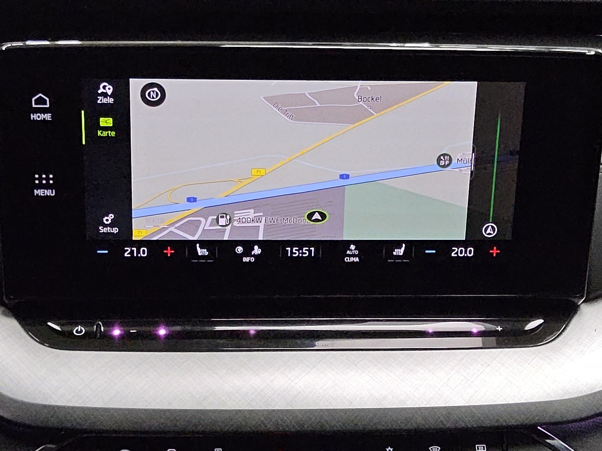 Skoda Octavia Kombi 2.0 TDI Tour Navi LED+ vc AHK RFK 7