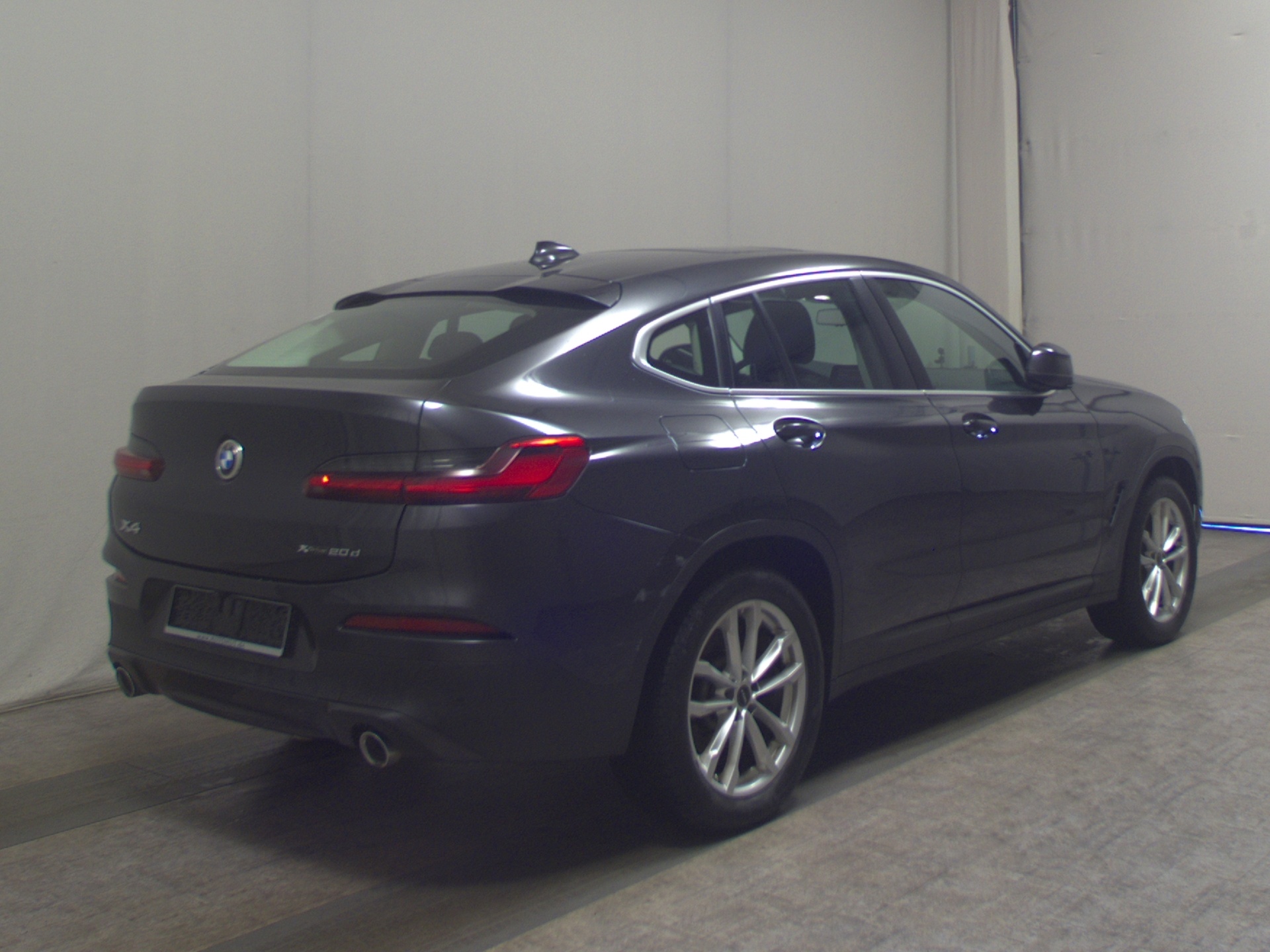 BMW X4 xDrive20d Advantage Navi LED LC HuD Pano AHK 4