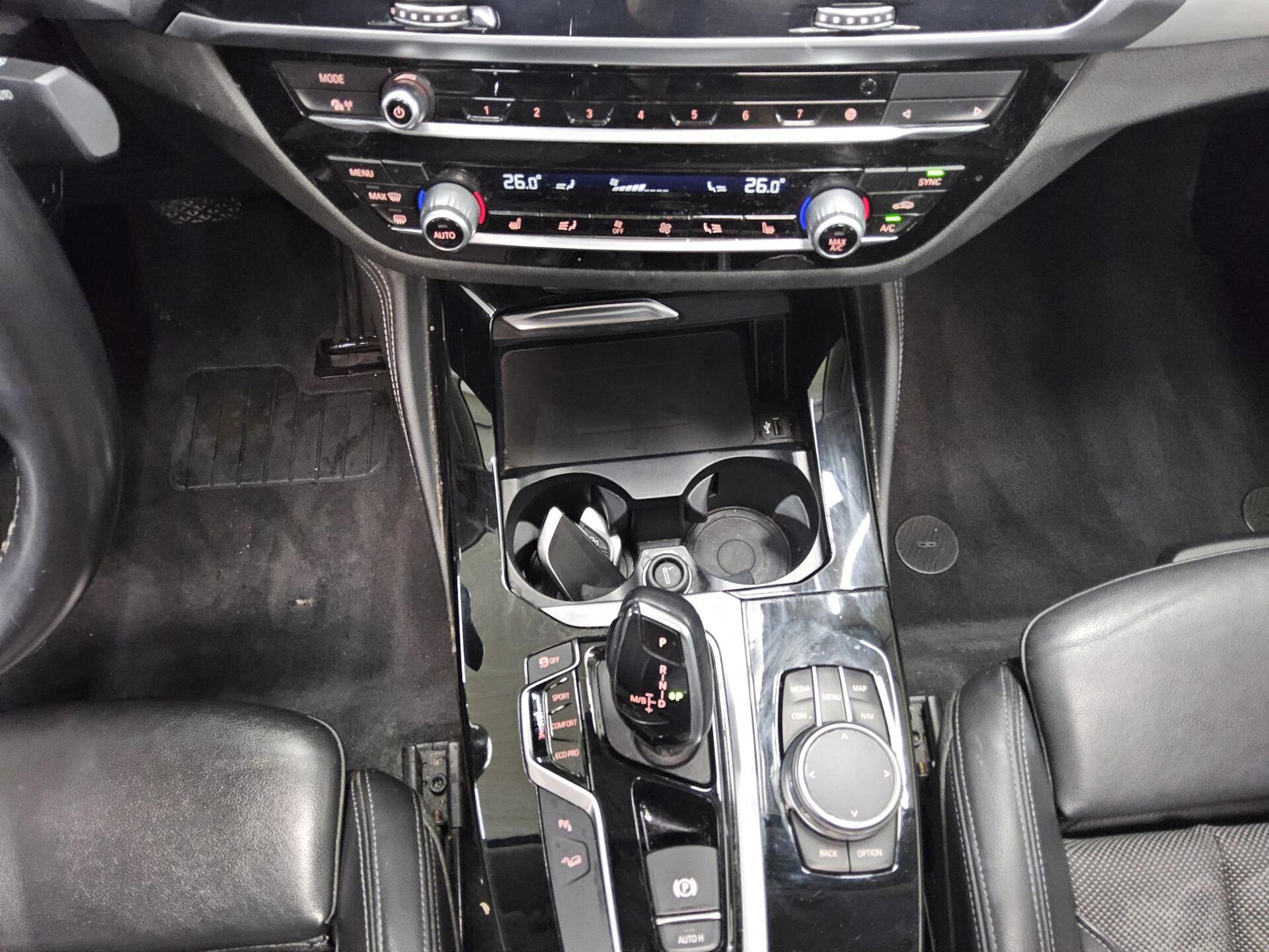 BMW X4 xDrive20d Advantage Navi LED LC HuD Pano AHK 6