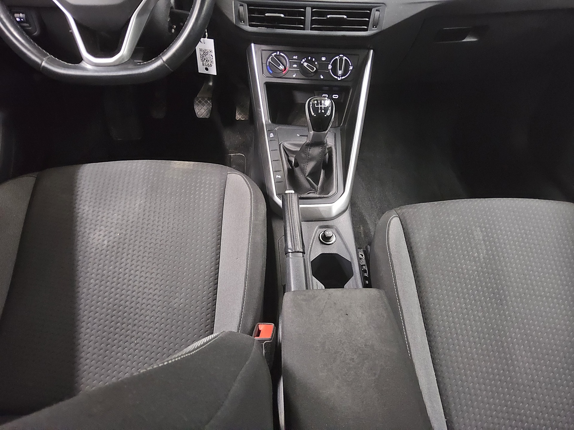 Volkswagen Polo 1.0 TSI Life Shz LED 6