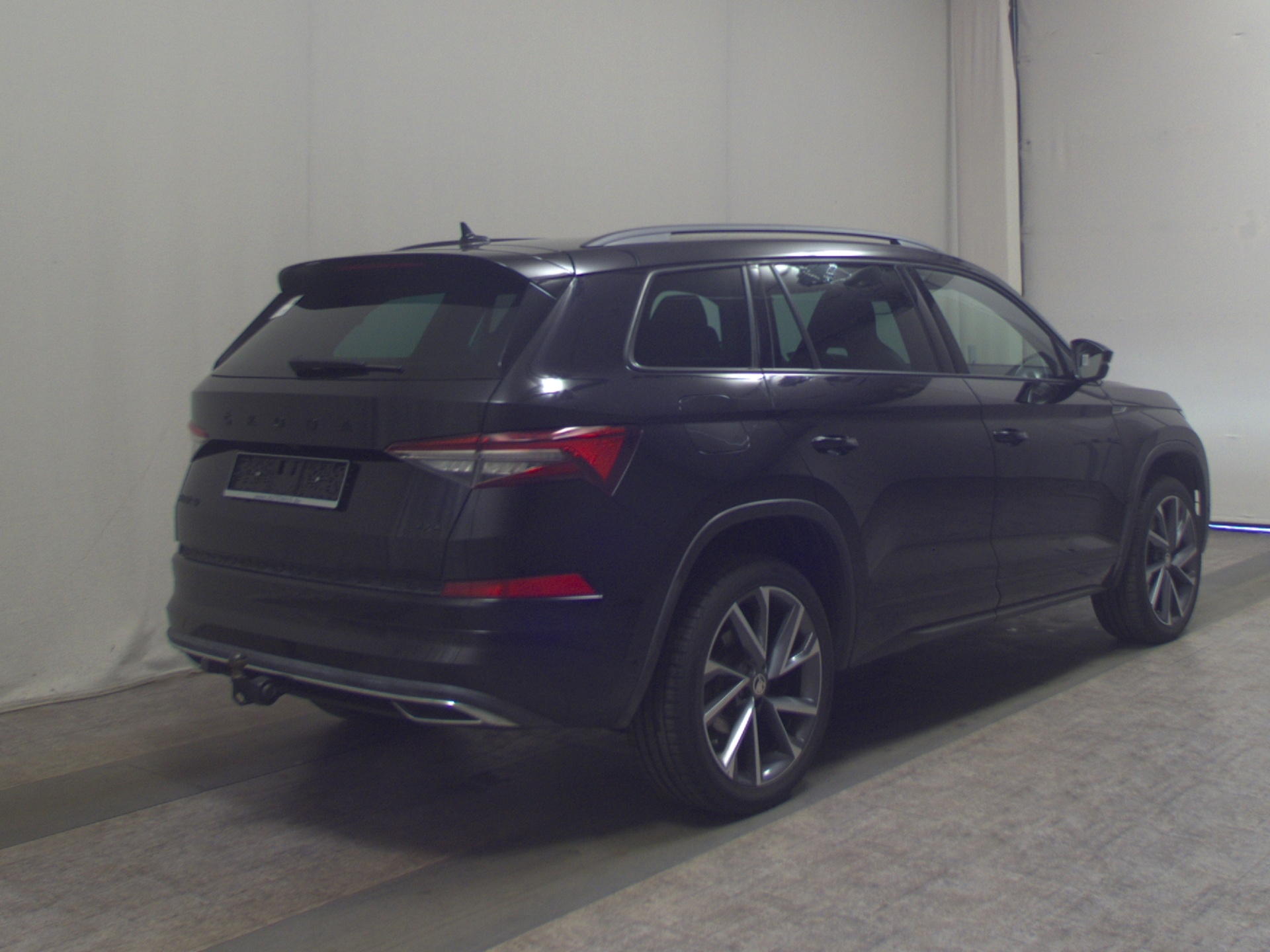 Skoda Kodiaq 2.0 TDI 4x4 SportLine 7-Sitze Navi vc LED 4