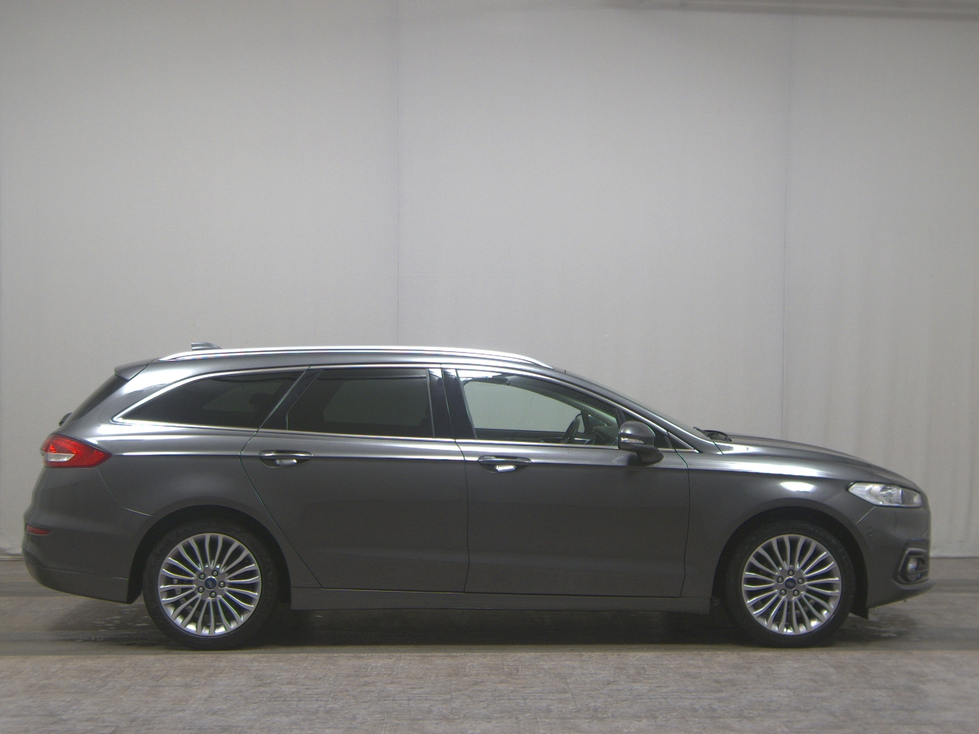 Ford Mondeo Turnier 2.0 EB Titanium Leder Navi RFK