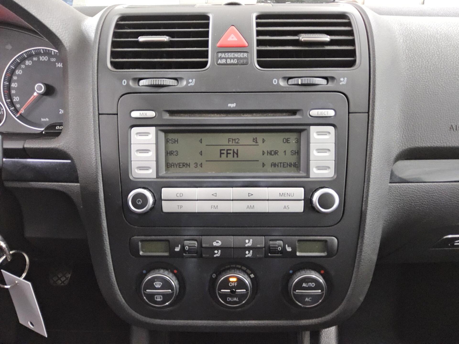 Volkswagen Golf-5 1.4 TSI Sport PDC USB Shz Klima Tempomat 7