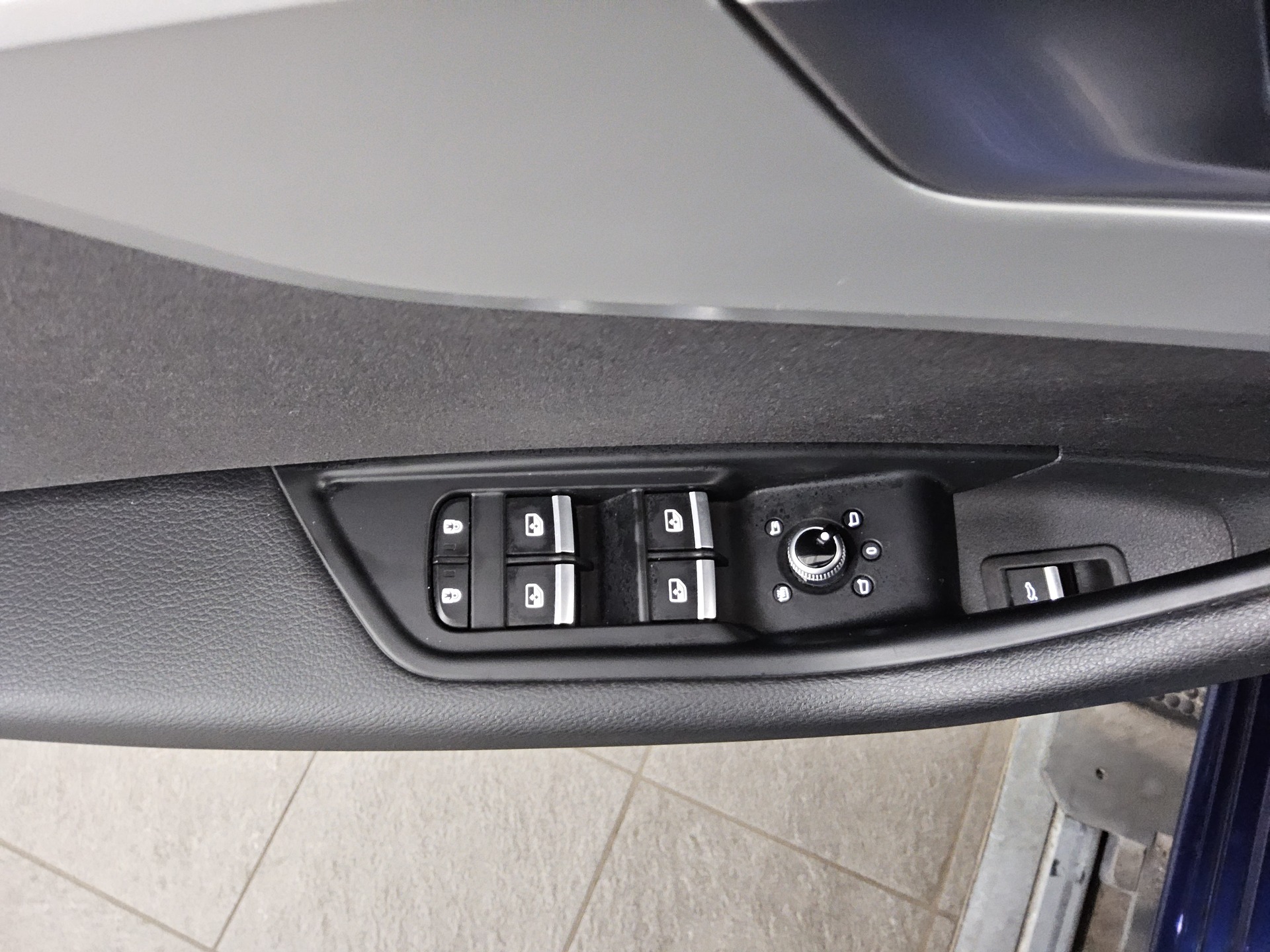 Audi A4 Avant 40 TDI advanced Pano Sound Navi+ Kamera 9