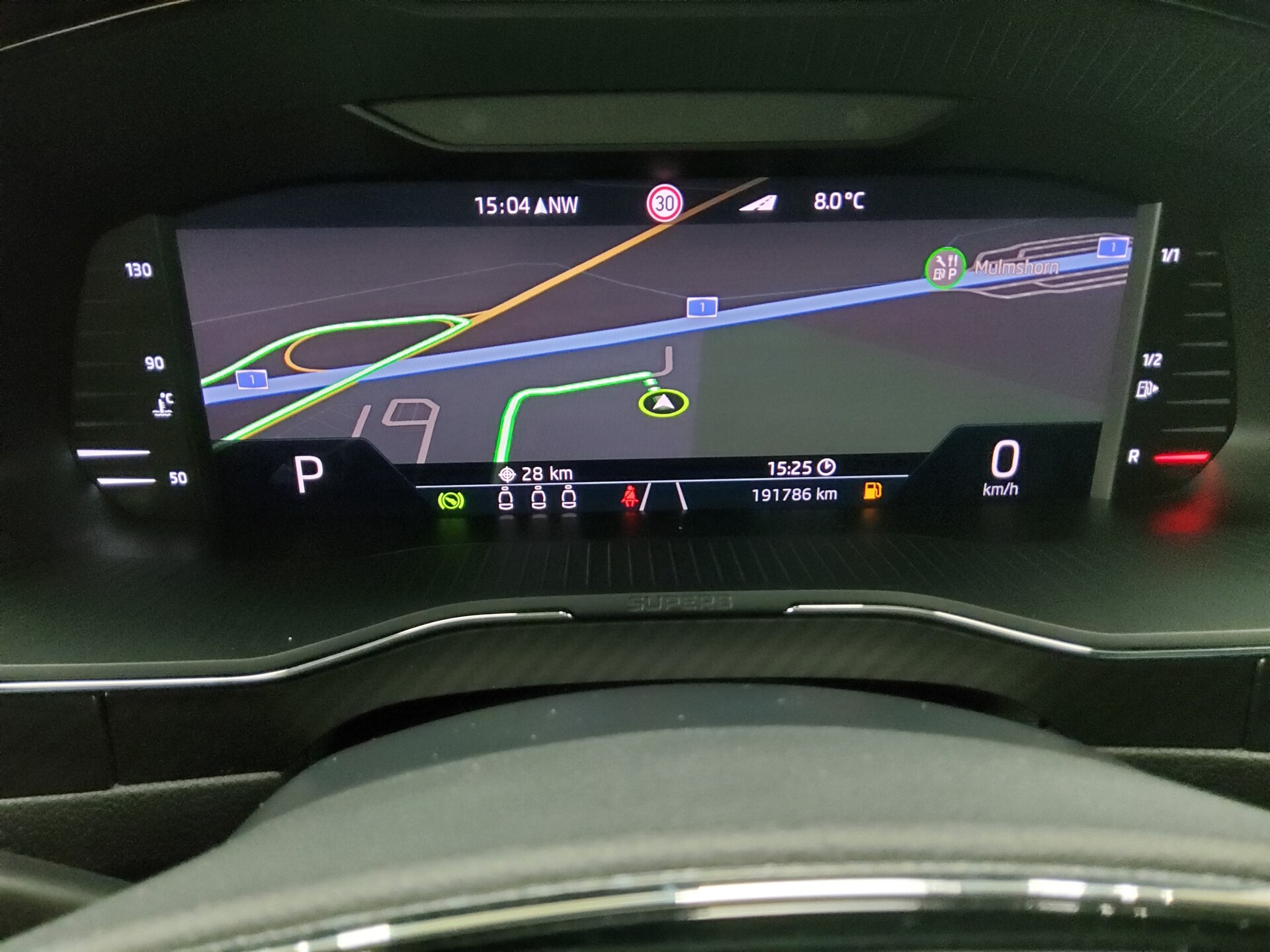 Skoda Superb Kombi 2.0 TDI SportLine Navi DC LED RfK 8