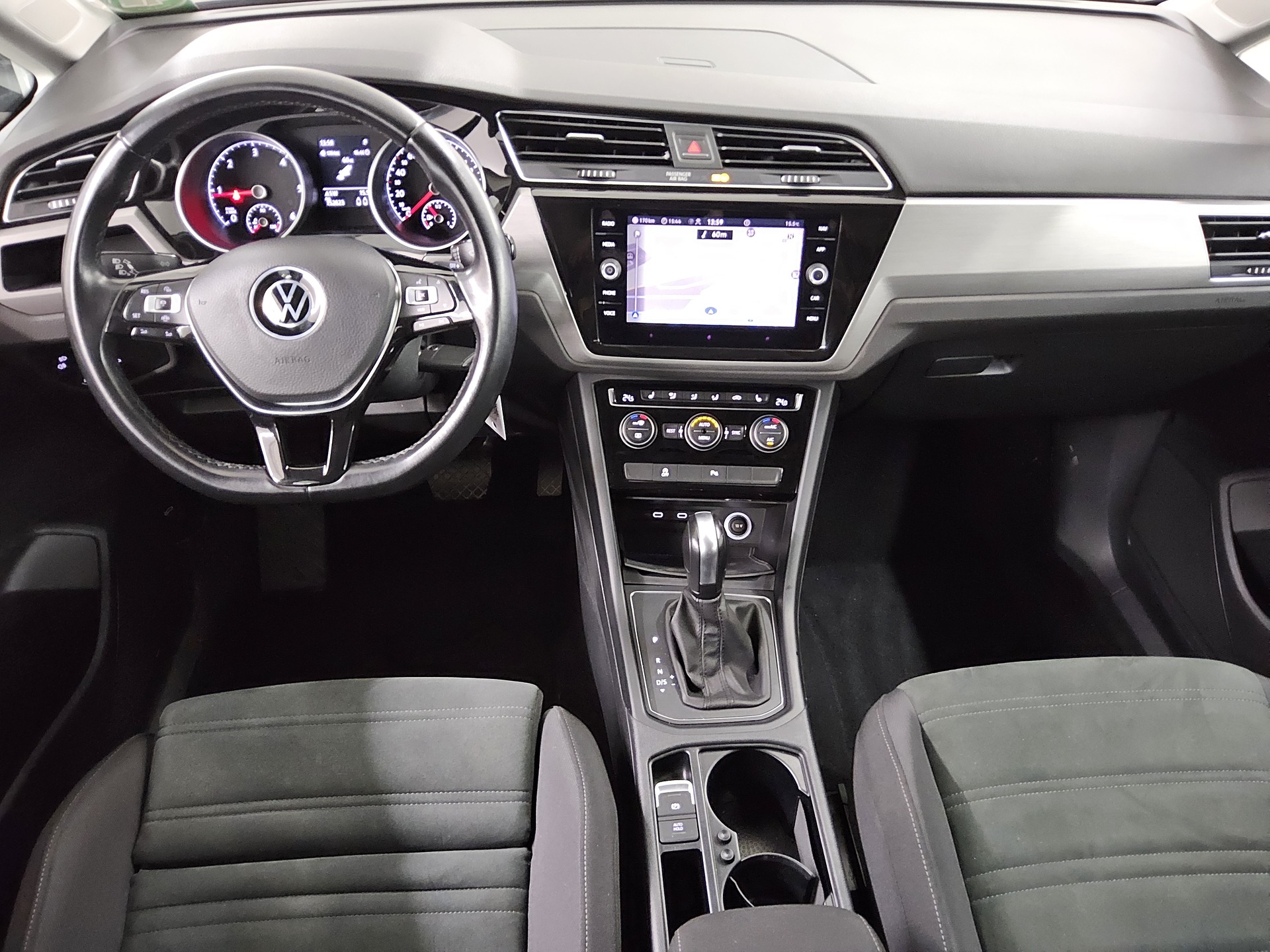 Volkswagen Touran 2.0 TDI Comf. Alcantara Navi ACC 5